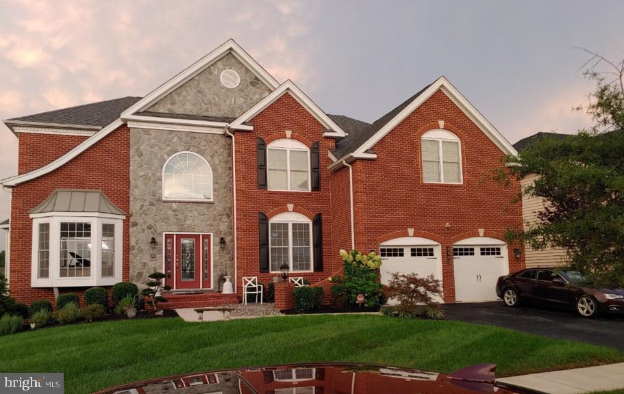 MARLBORO RIDGE HUNT - Residential