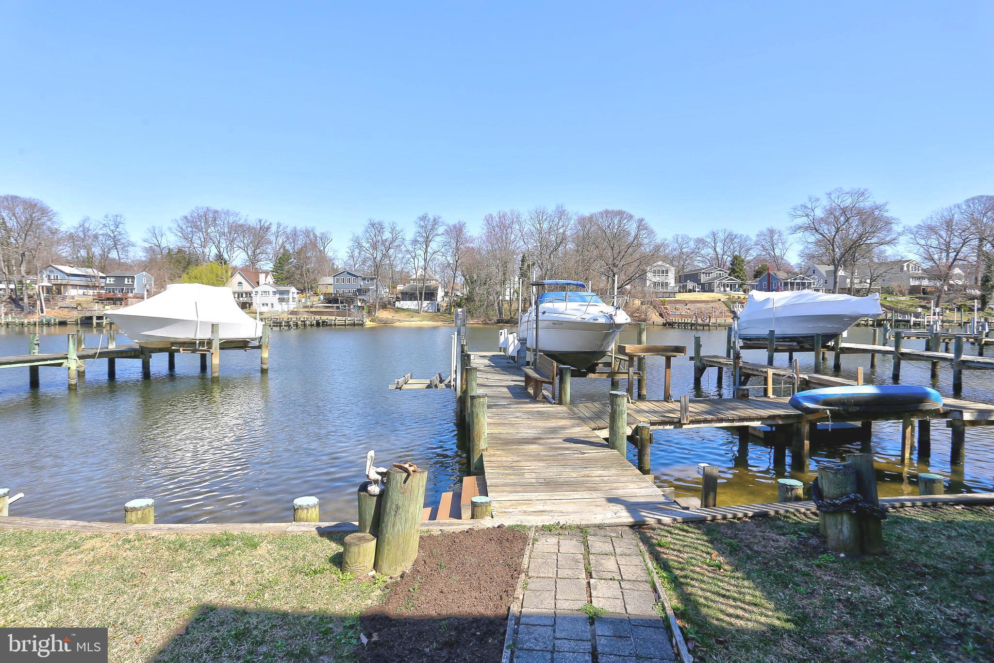 LAUREL ACRES - Residential