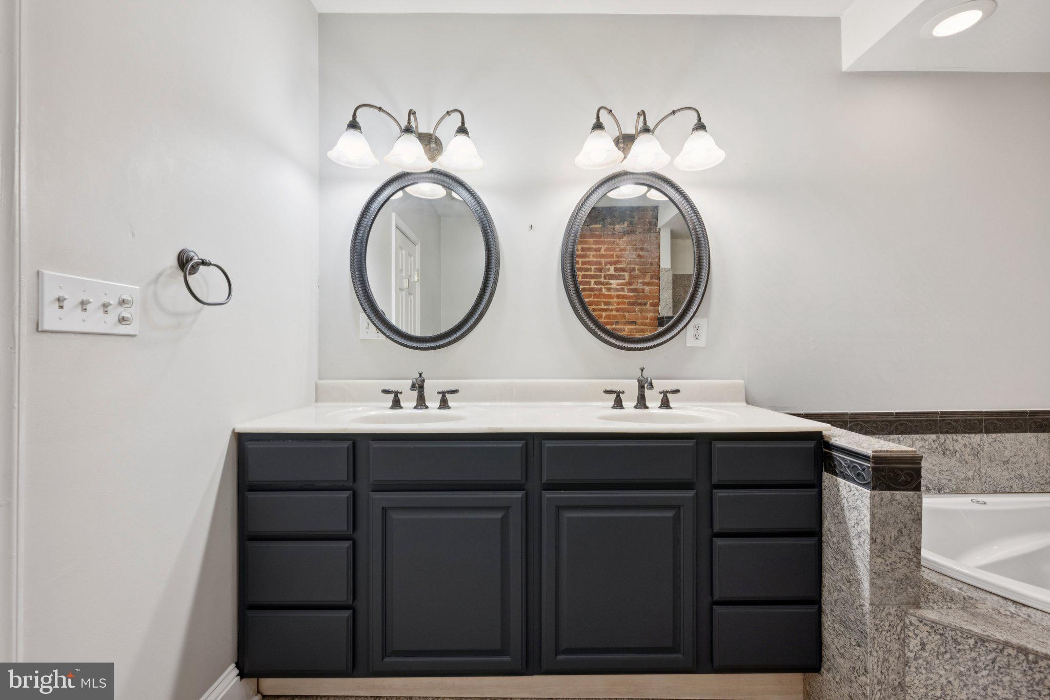 UPPER FELLS POINT - Residential