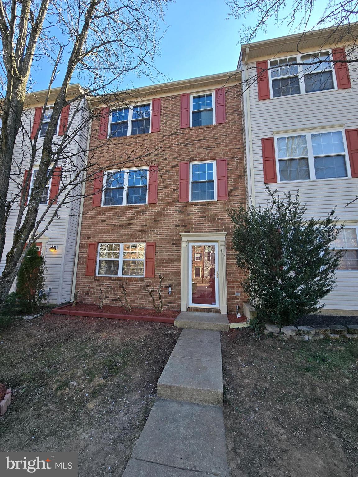 CHARLESTOWN COMMONS - Residential