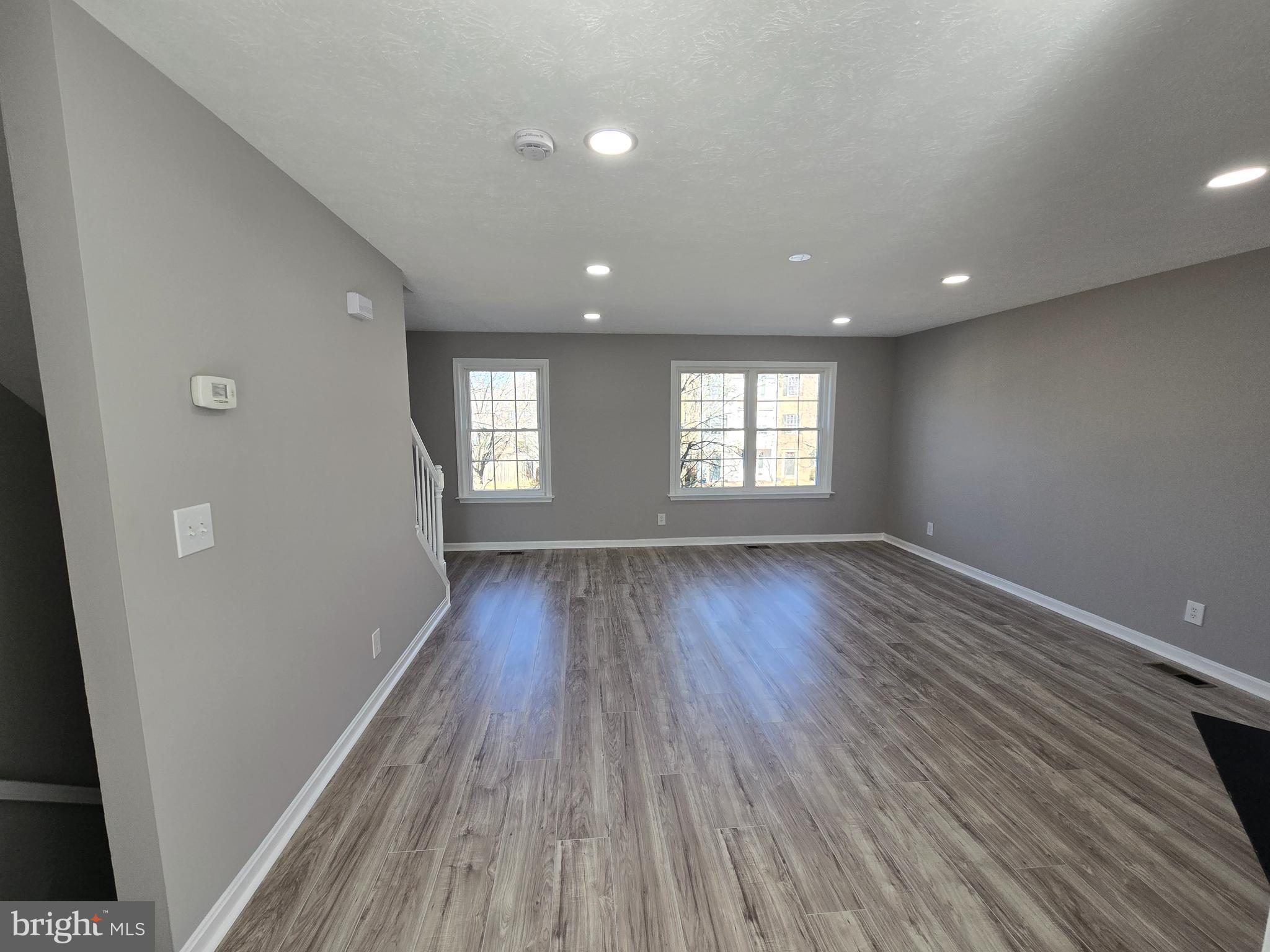 CHARLESTOWN COMMONS - Residential