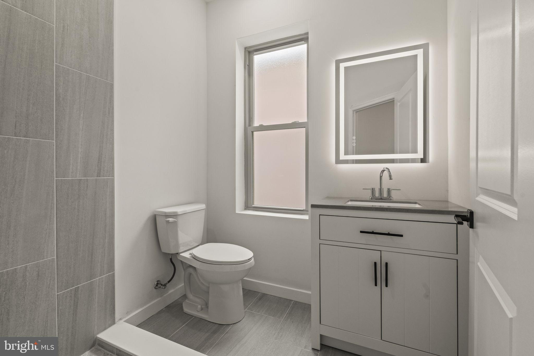 GIRARD ESTATES - Residential