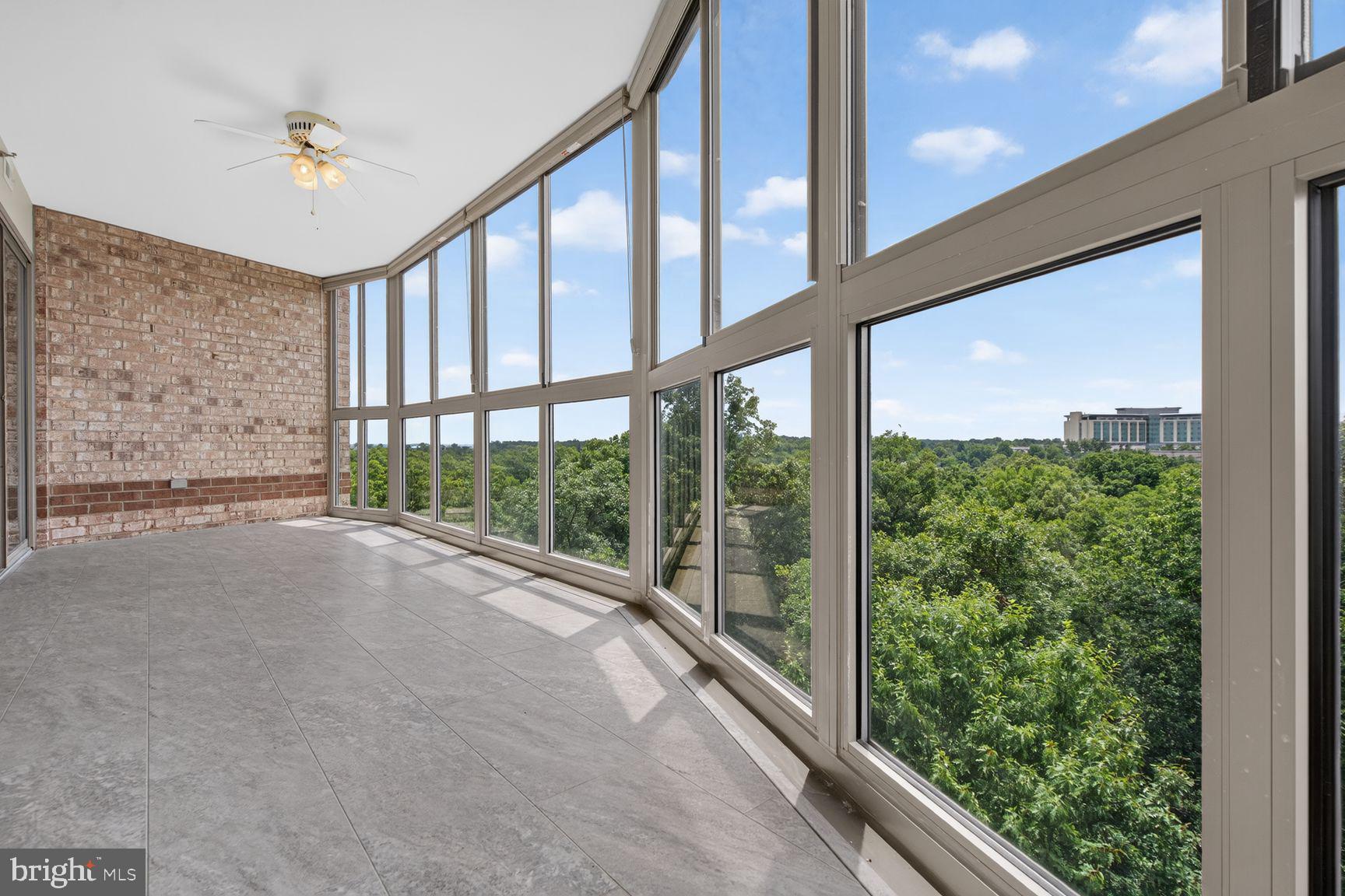 RIVERBEND LEISURE WORLD - Residential