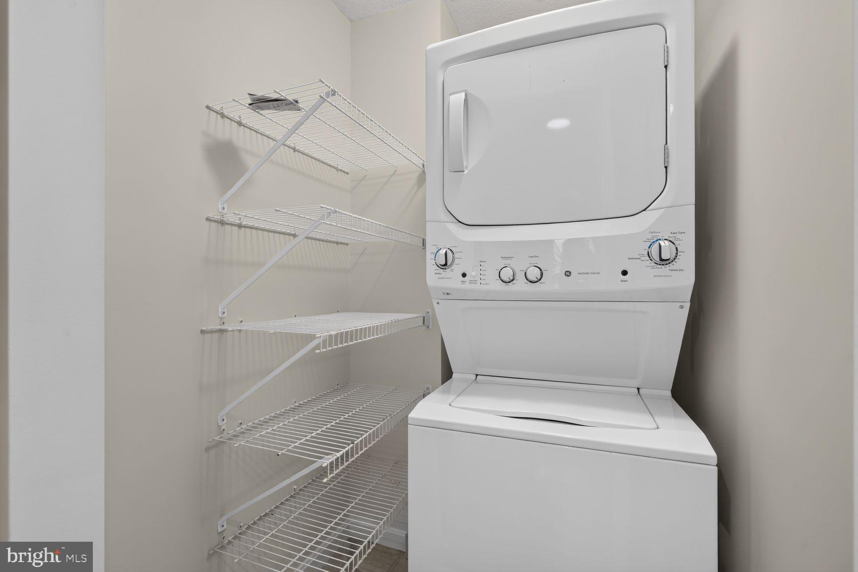 RIVERBEND LEISURE WORLD - Residential