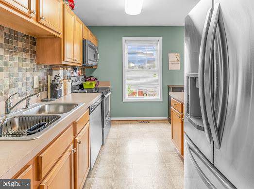 INWOOD MEADOWS - Residential