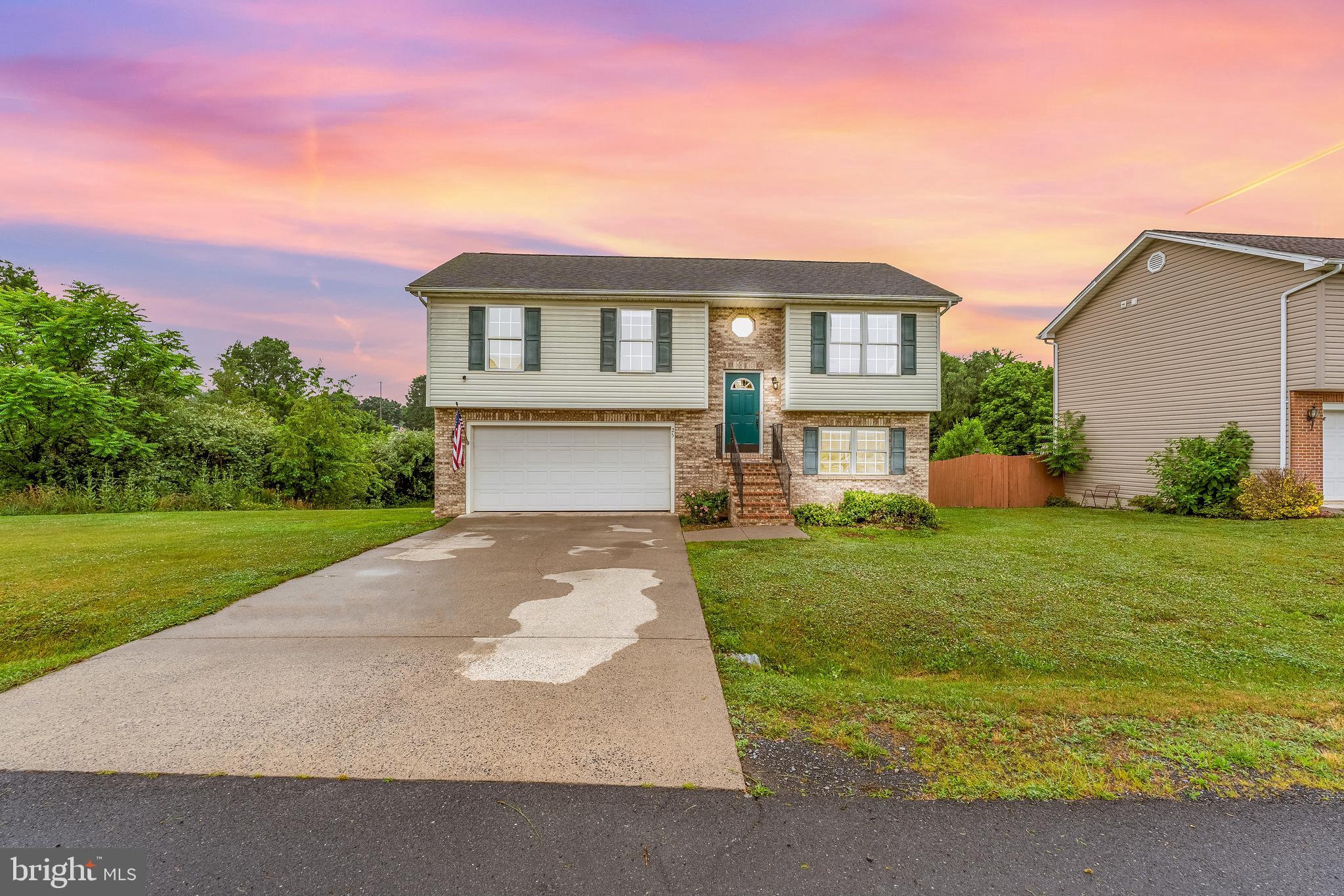 INWOOD MEADOWS - Residential