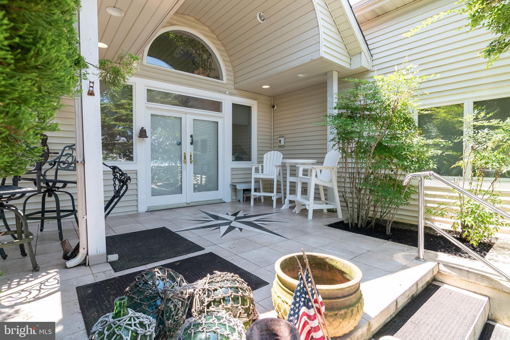 NANTUCKET POINT - Residential