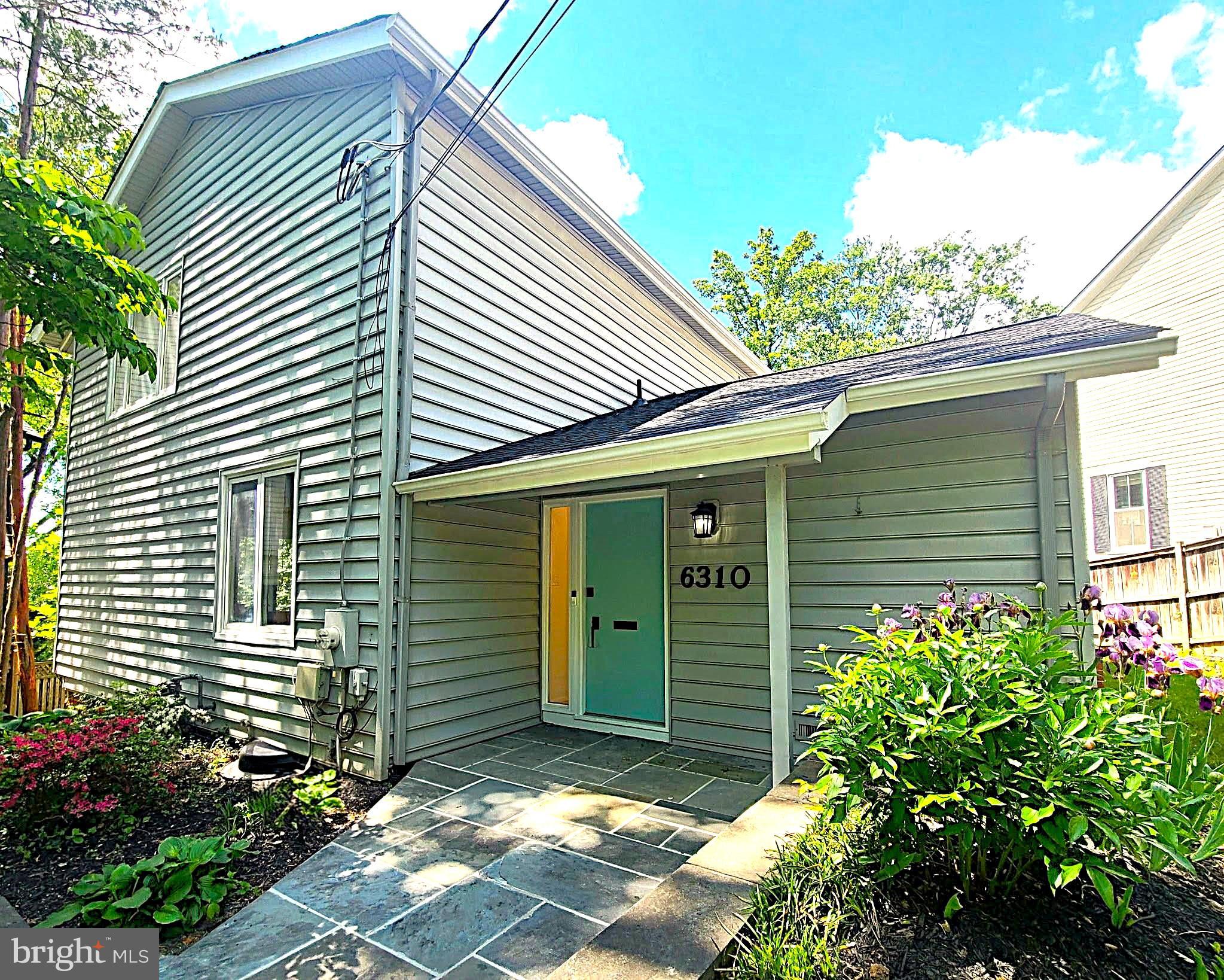 Impressively light-filled Bannockburn contemporary in the Walt Whitman school cluster, offering 6 bedrooms and 4.5 baths. The updated eat-in kitchen features quartz countertops, stainless steel appliances, and an artisan tile backsplash. The main level provides excellent flexibility with two bedrooms, including one with an en-suite half bath—ideal for main-level living. Enjoy the seasons in the large en-suite primary bedroom gilded with natural light, balcony, soaring vaulted ceilings, and ample closet space. Separate above-grade entrance to the lower level containing the sixth bedroom, bathroom, and recreation room. New roof in 2024.  Close to the Bannockburn Clubhouse, Glen Echo, C&O Canal, multiple shopping centers, and restaurants. Easy access to DC and Virginia.

Open House 2-4pm Sunday
