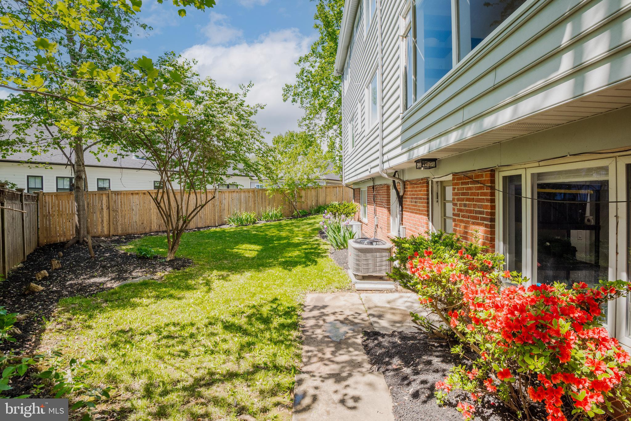 BANNOCKBURN - Residential