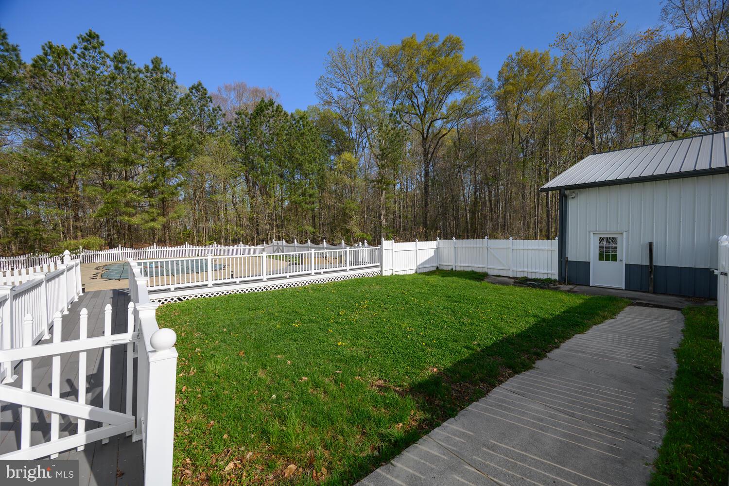 LONGWOODS - Residential