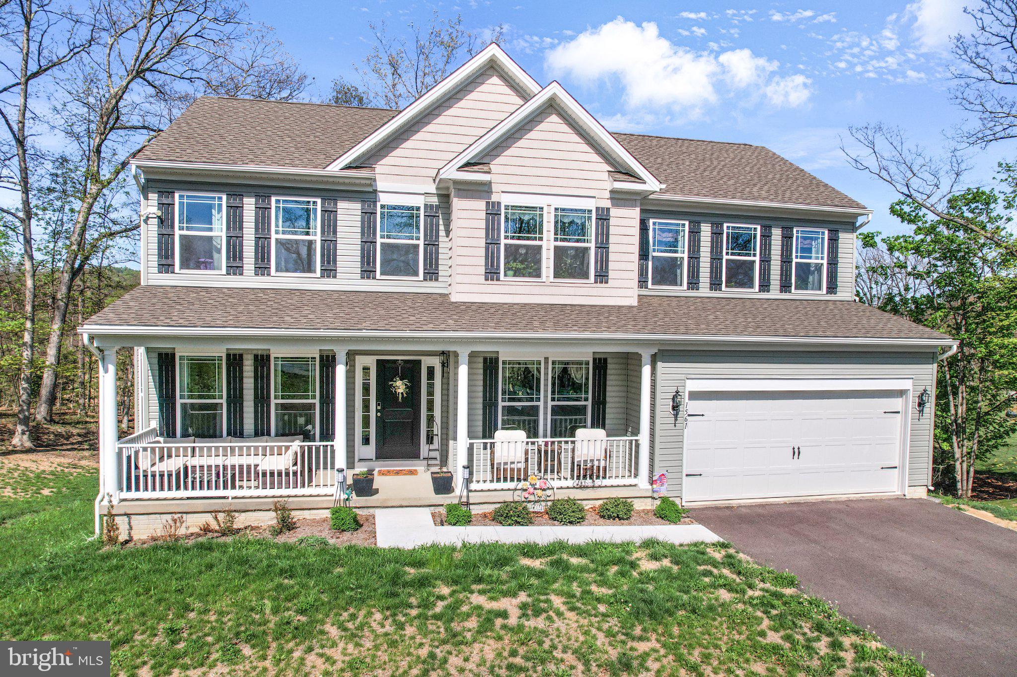 LAKEWOOD - Residential