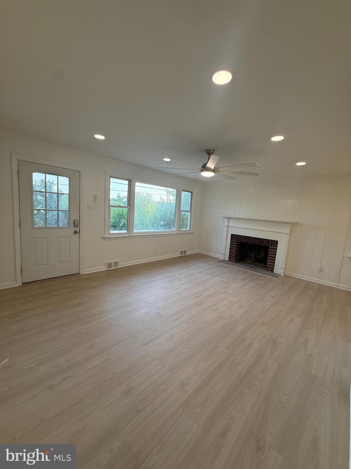 COLLINGDALE - Residential