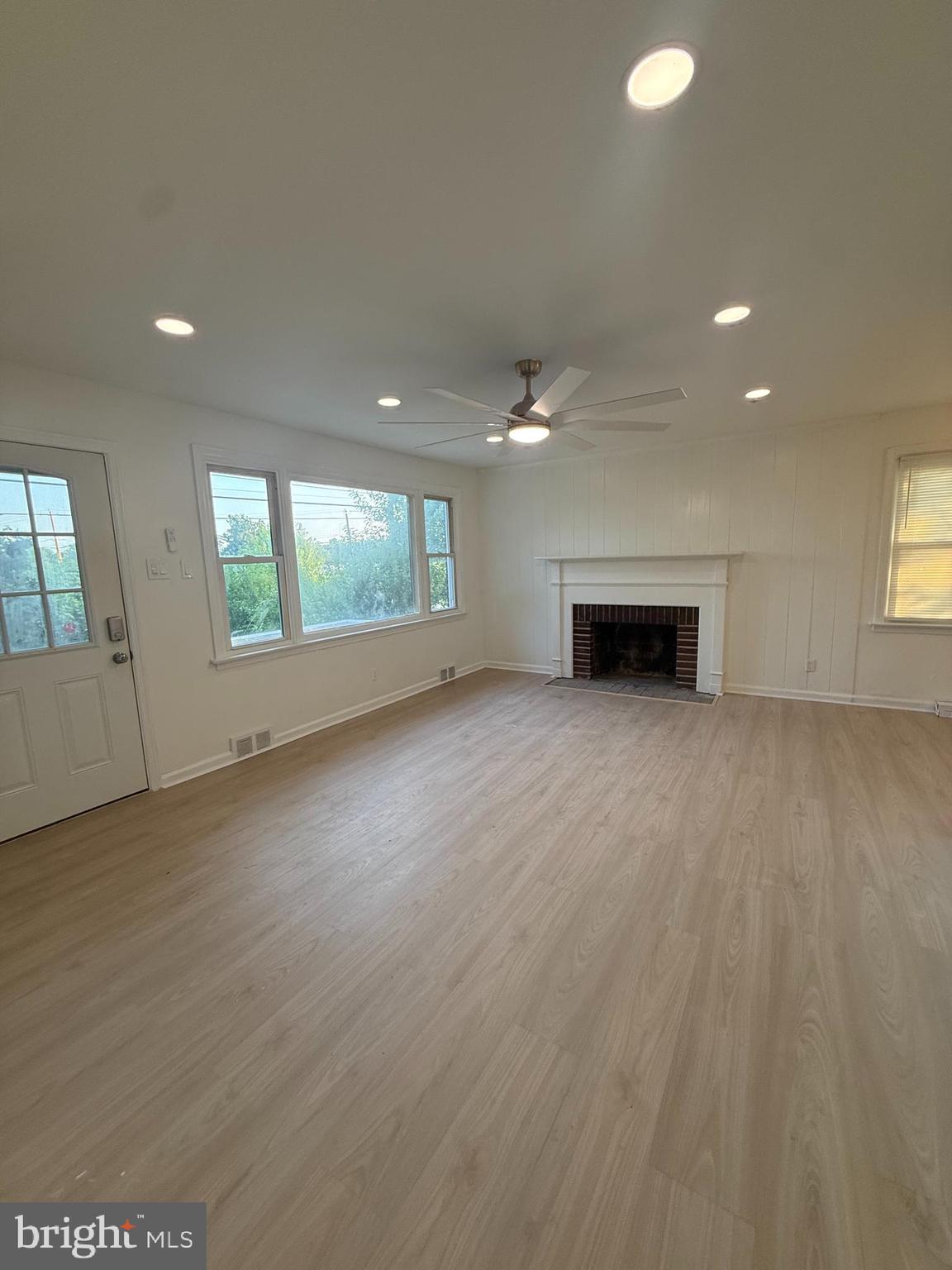 COLLINGDALE - Residential