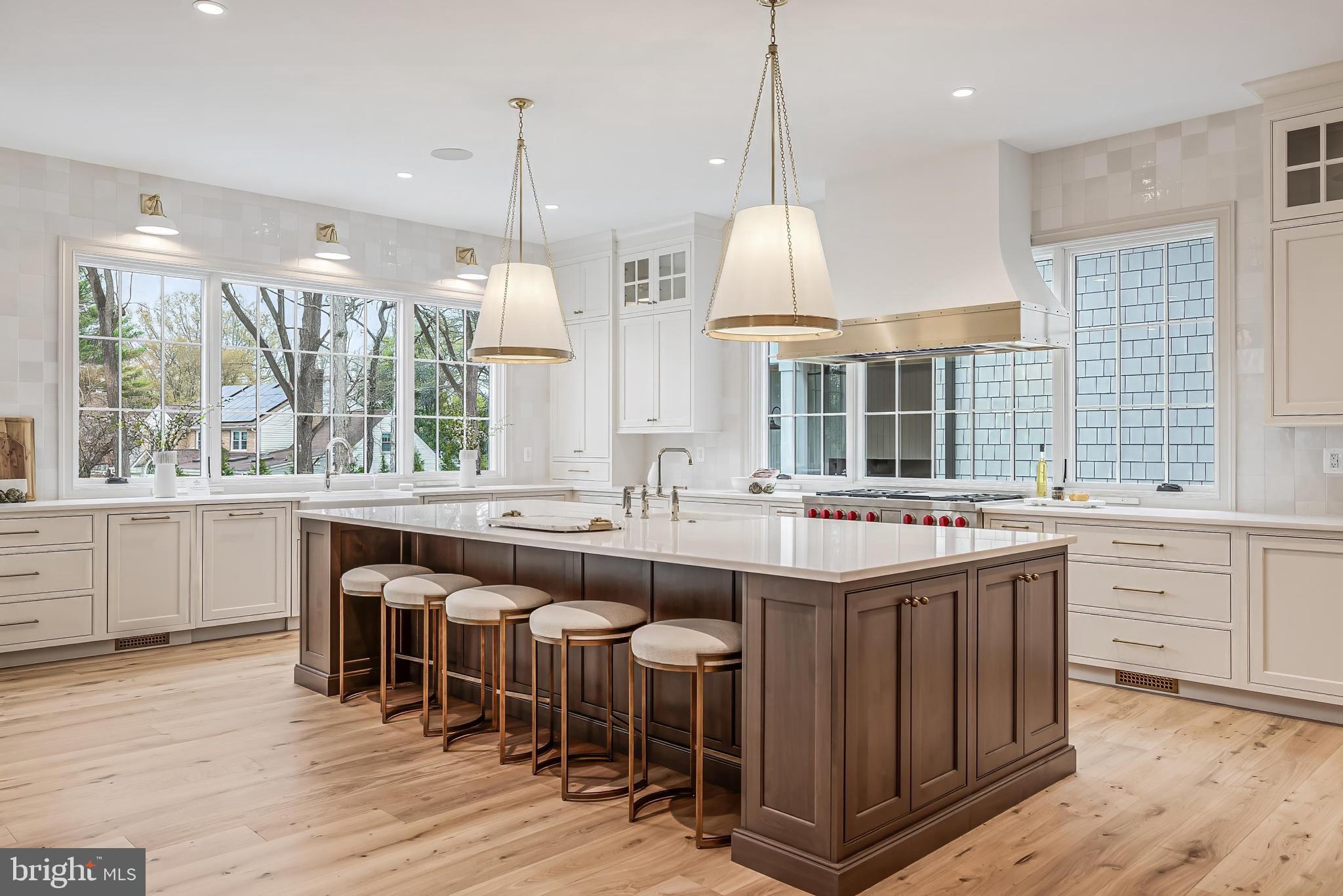 LANGLEY FOREST - Residential