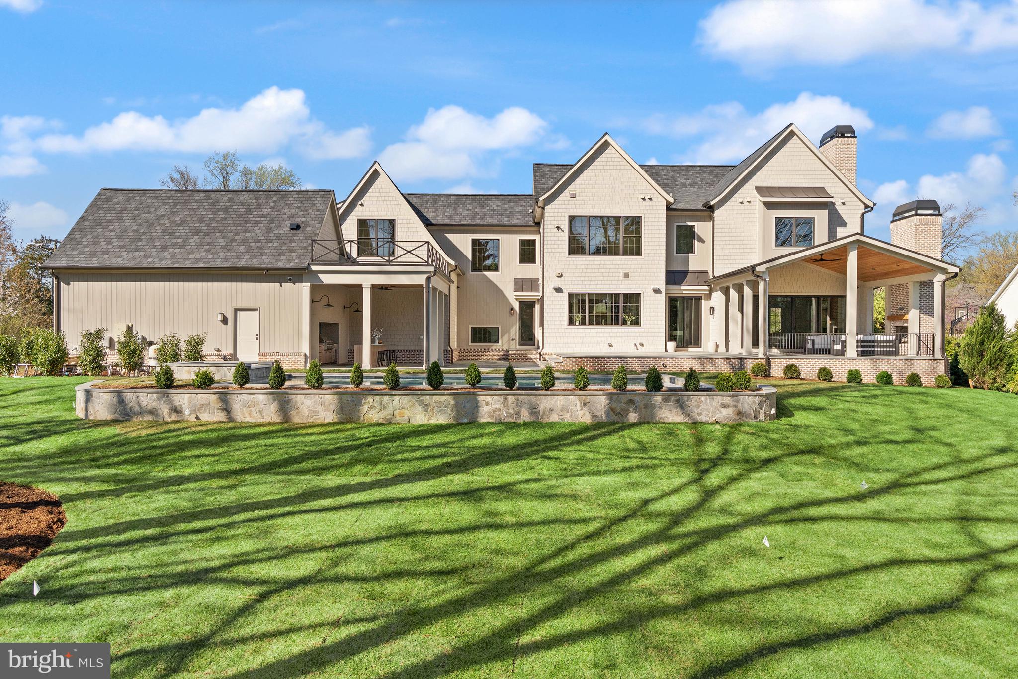 LANGLEY FOREST - Residential
