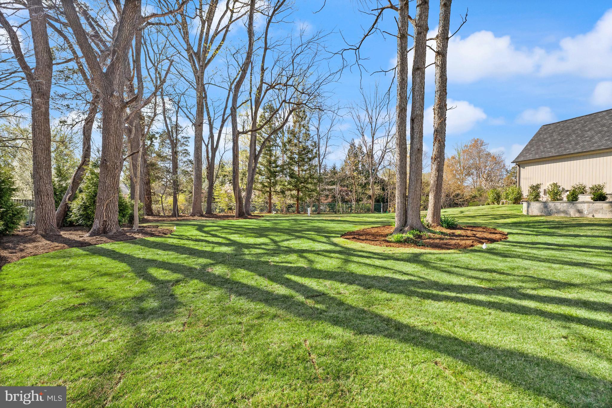 LANGLEY FOREST - Residential