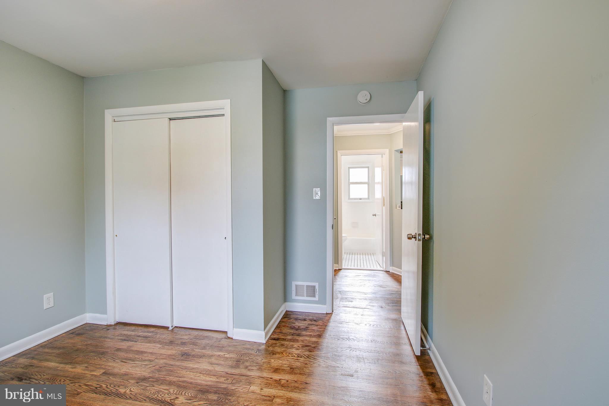 SANSBURY PARK- 1ST ADDN - Residential