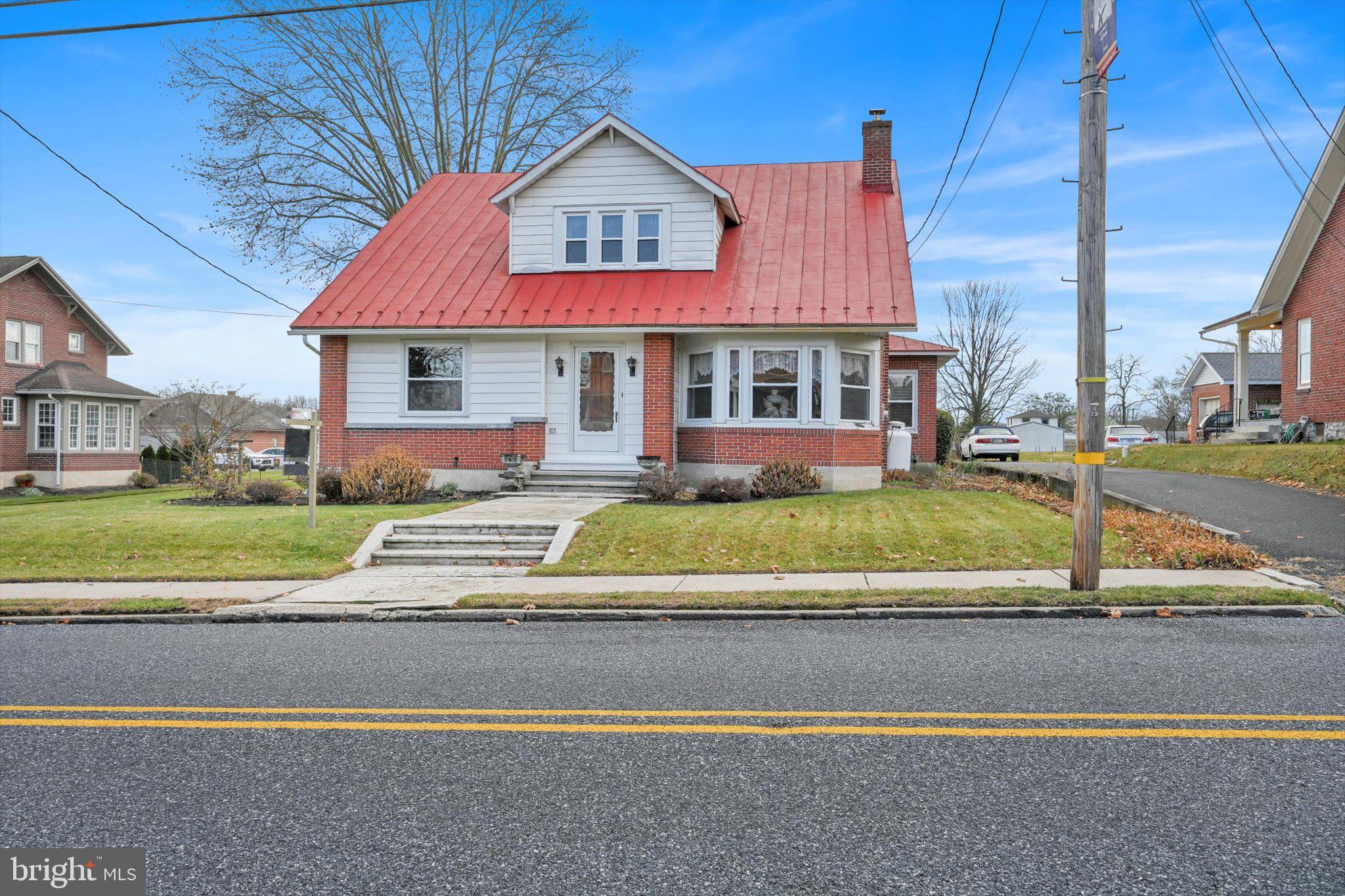 BLUE RIBBON FARMS - Residential