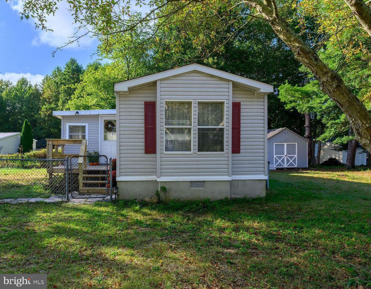 DEER RUN ACRES - Residential