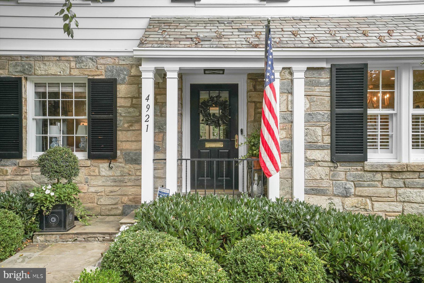 SPRING VALLEY - Residential