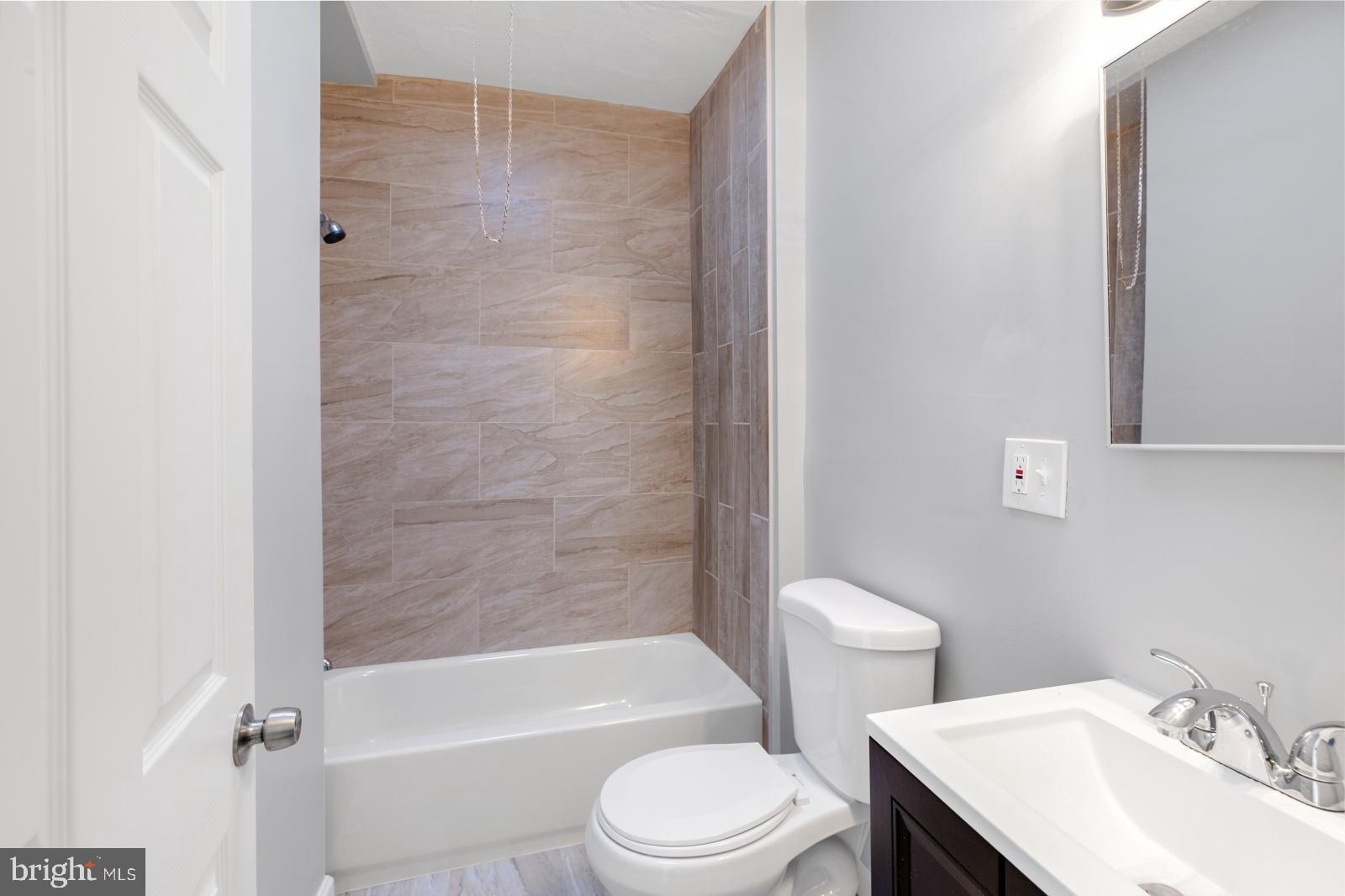 WEST PASSYUNK - Residential Lease