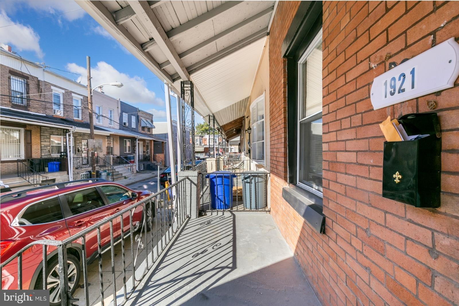 WEST PASSYUNK - Residential Lease