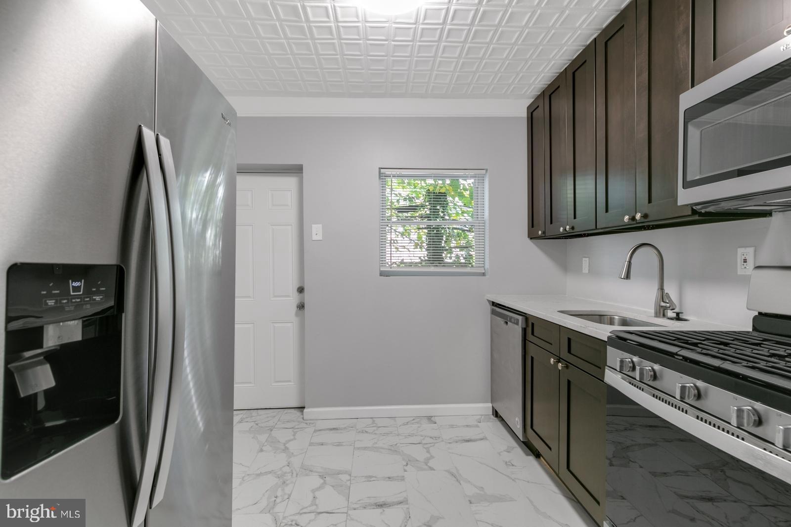 WEST PASSYUNK - Residential Lease