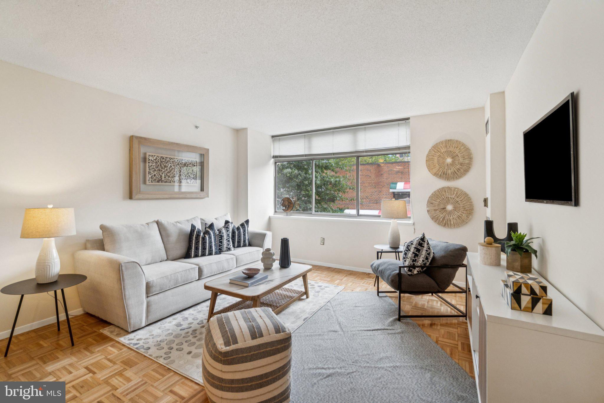 DOWNTOWN BETHESDA - Residential