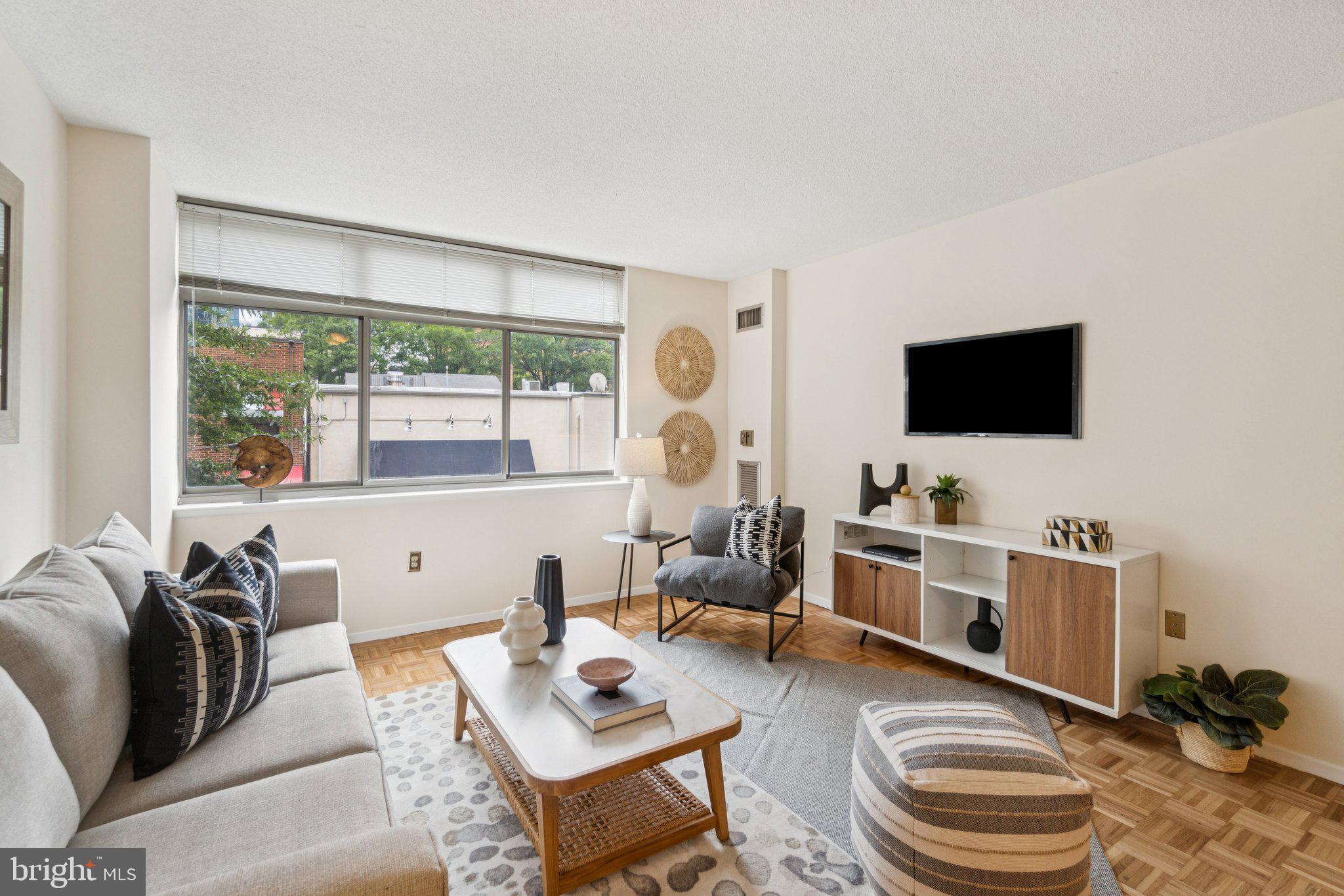 DOWNTOWN BETHESDA - Residential