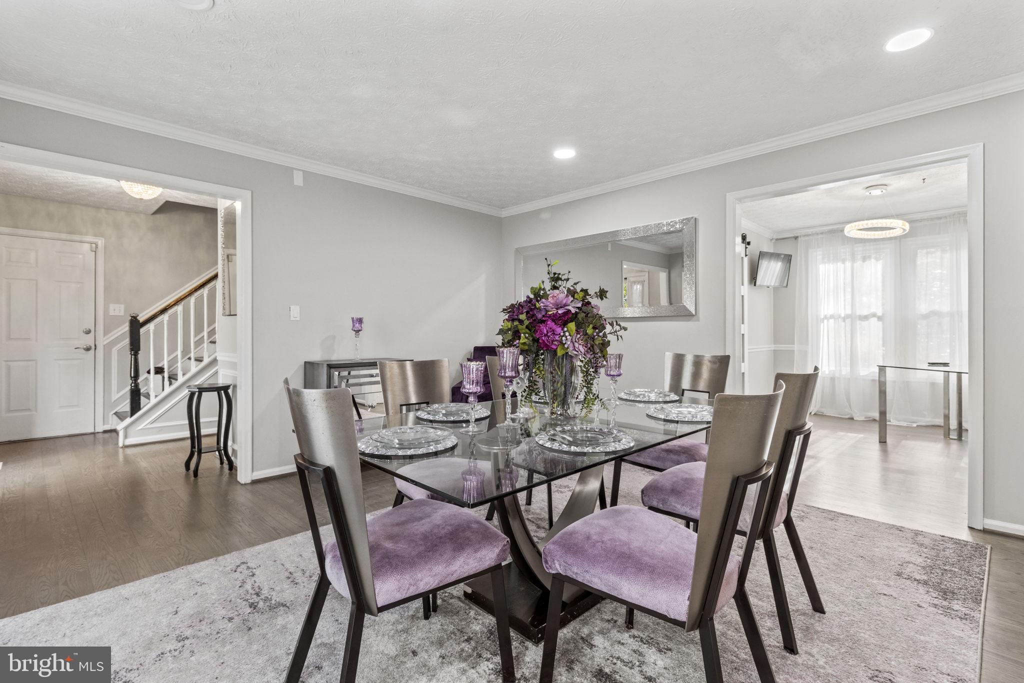 CROFTON MEADOWS - Residential