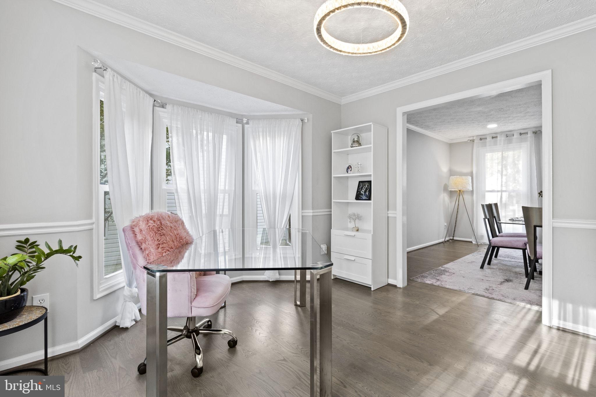 CROFTON MEADOWS - Residential