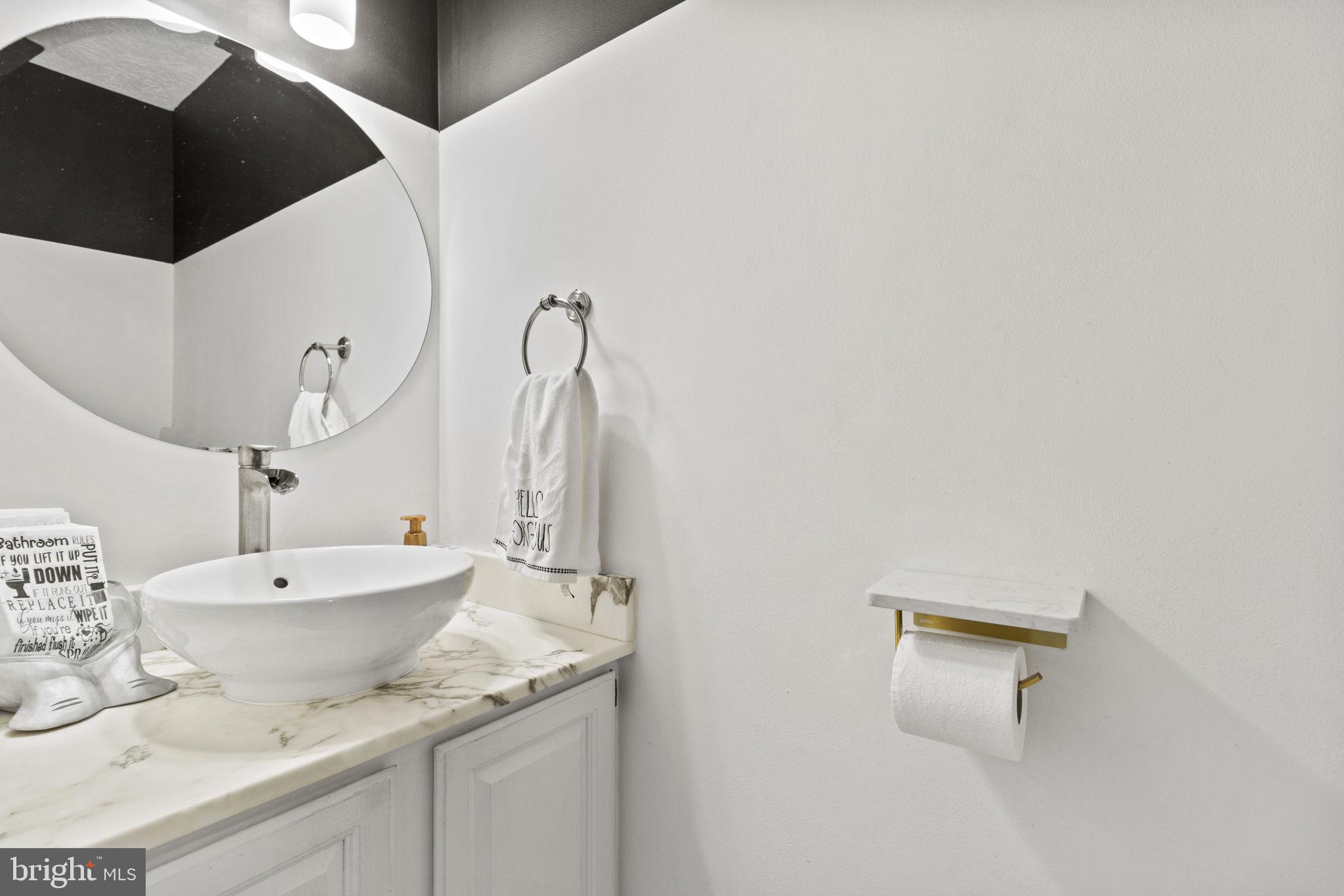 CROFTON MEADOWS - Residential