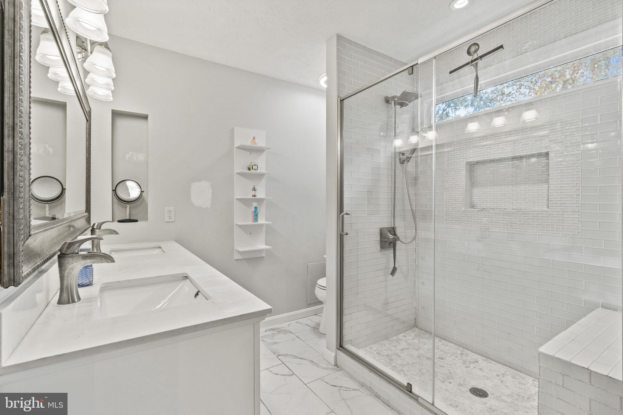 CROFTON MEADOWS - Residential
