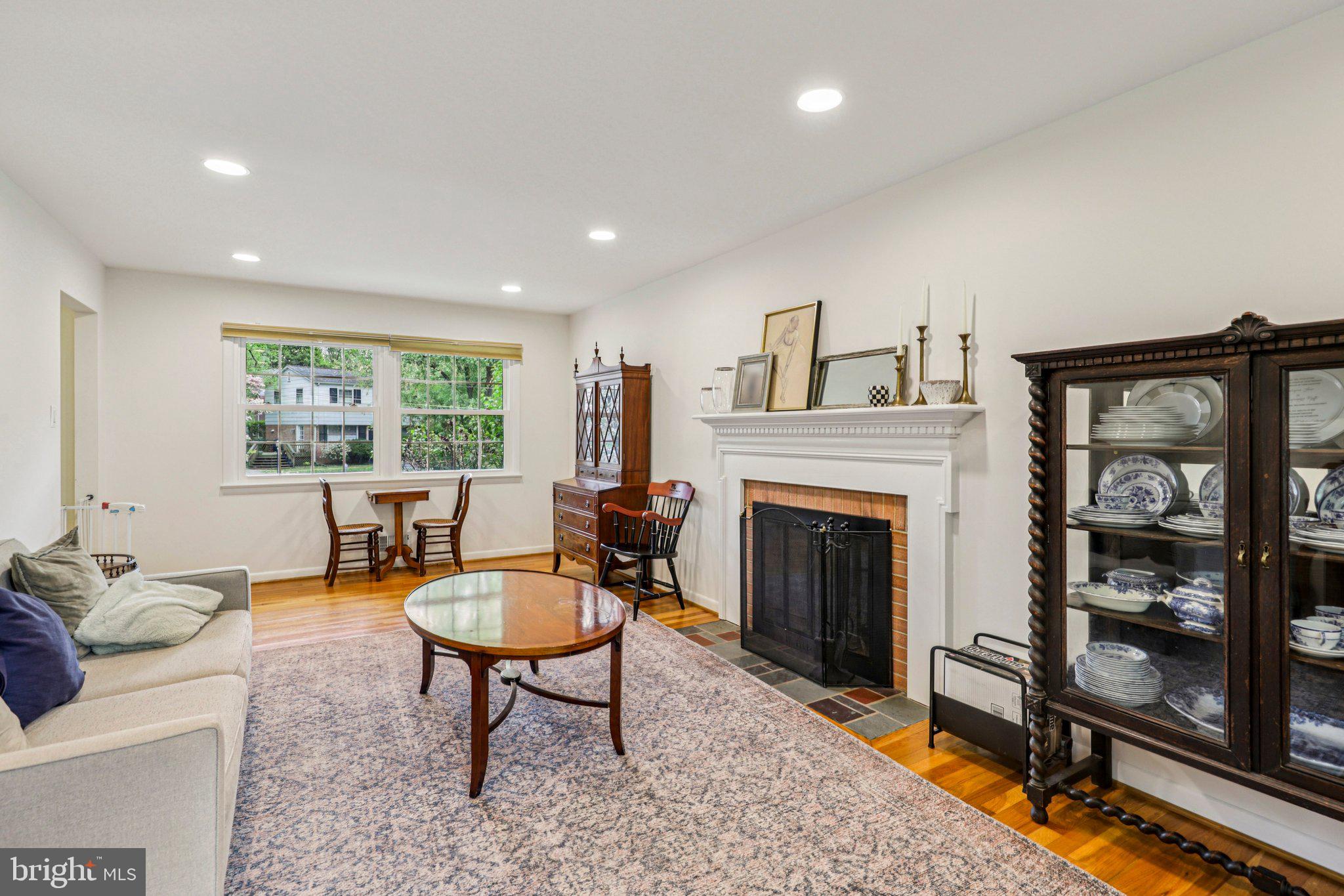 WHEATON OUT RES. (1) - Residential