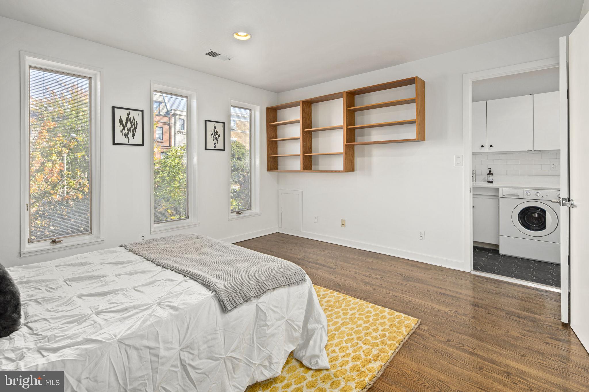 DUPONT CIRCLE - Residential