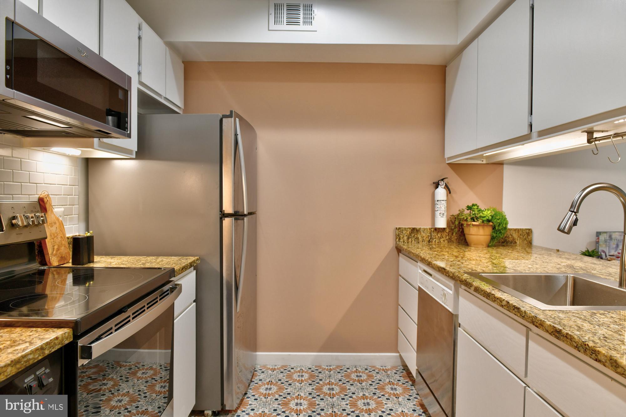 DUPONT CIRCLE - Residential