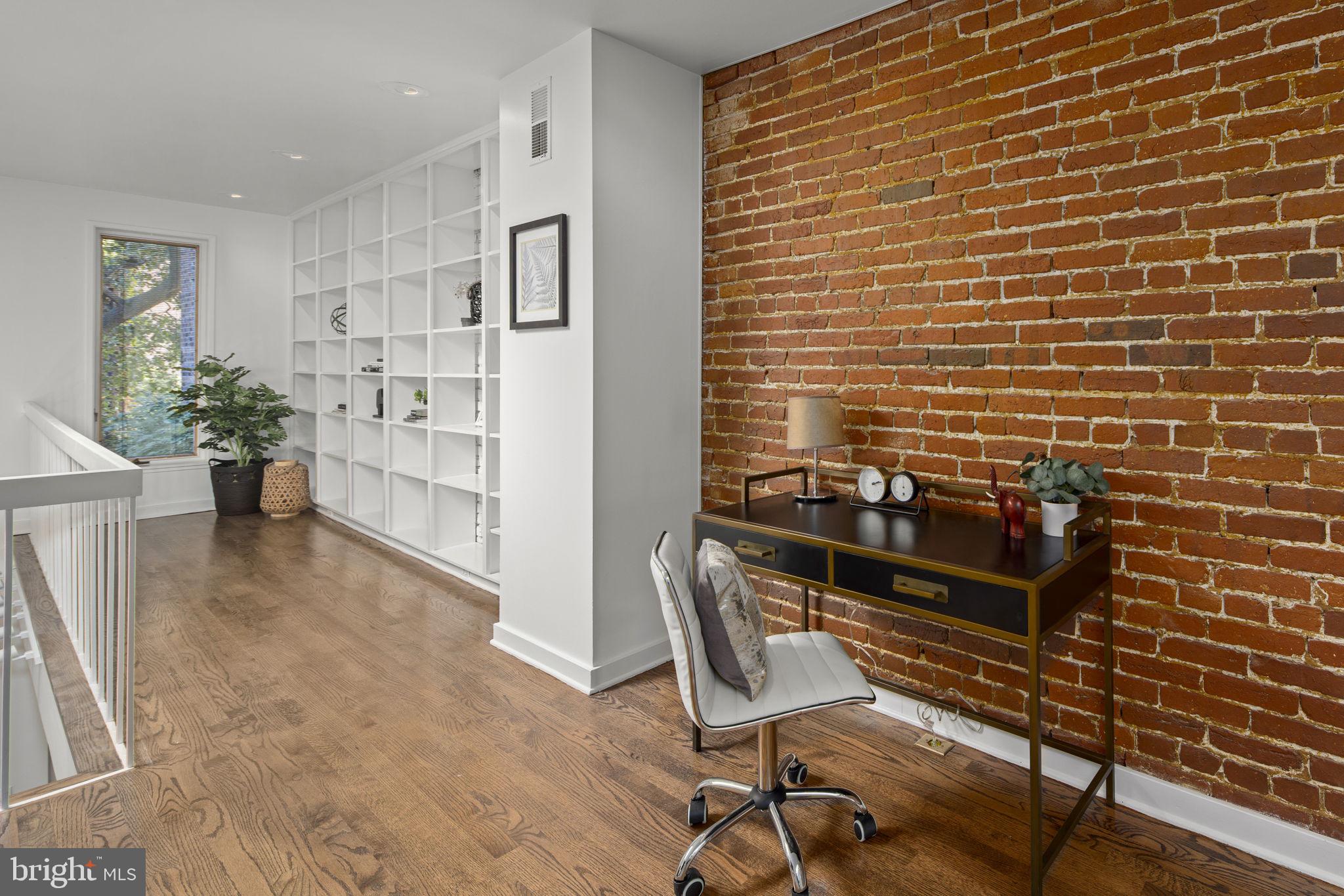 DUPONT CIRCLE - Residential