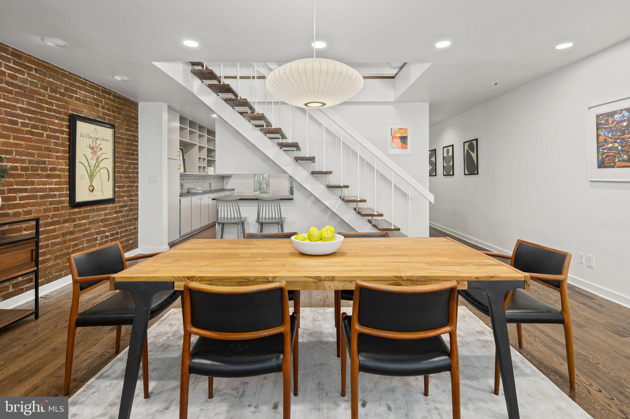 DUPONT CIRCLE - Residential