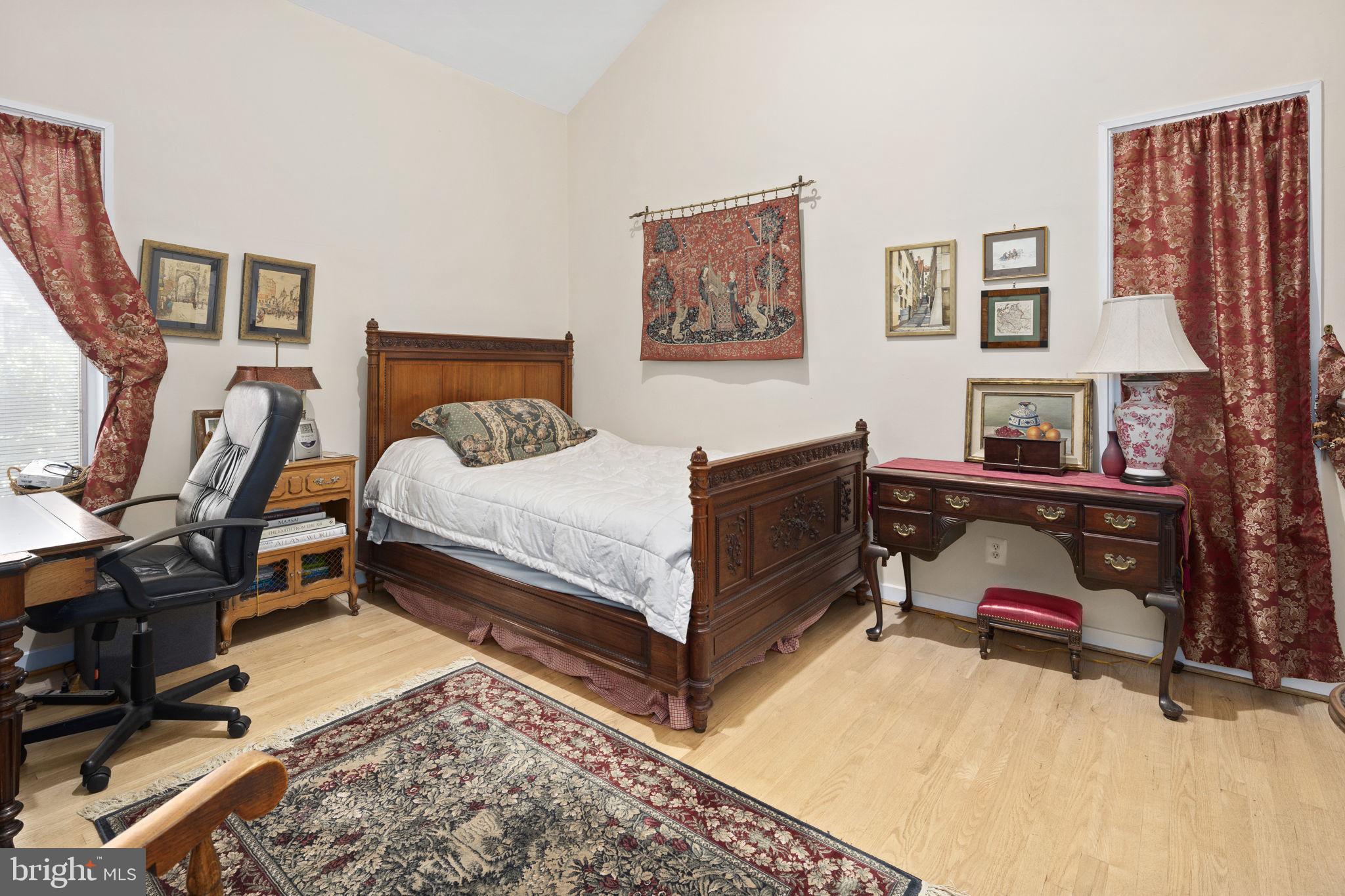 DUPONT CIRCLE - Residential