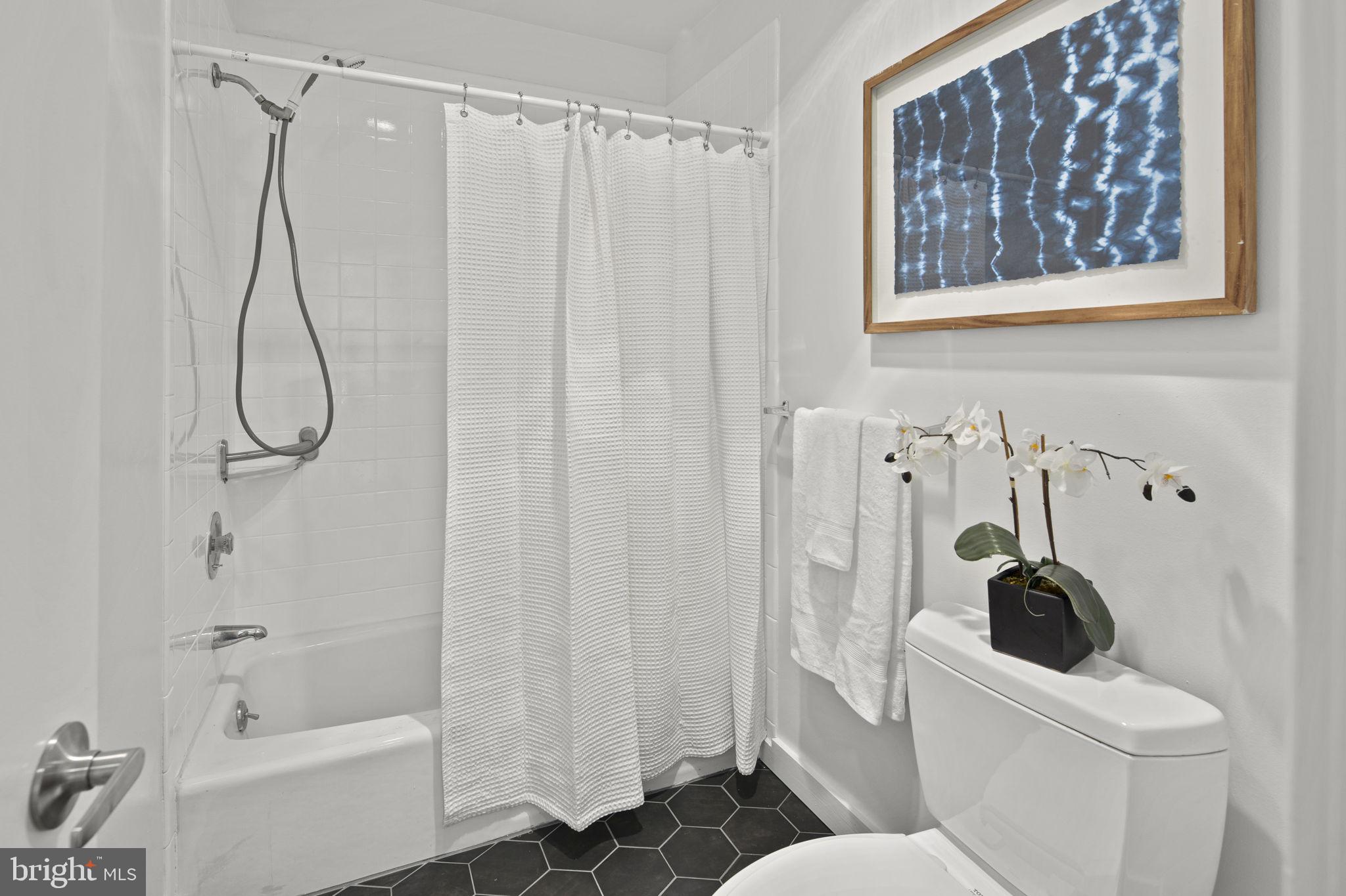 DUPONT CIRCLE - Residential