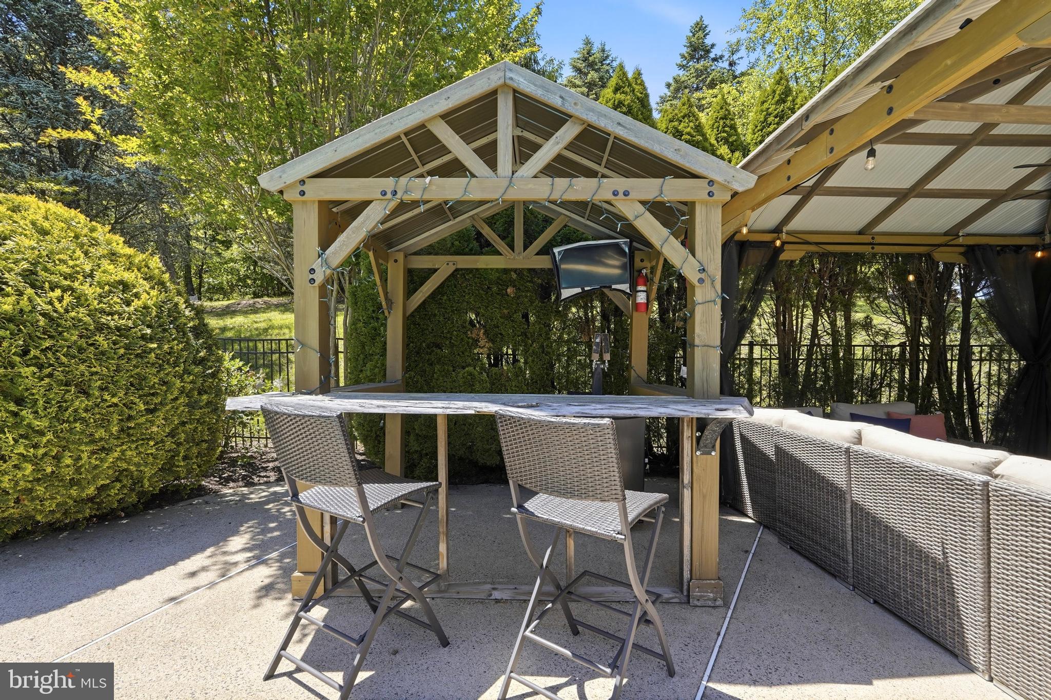 STONELEIGH - Residential