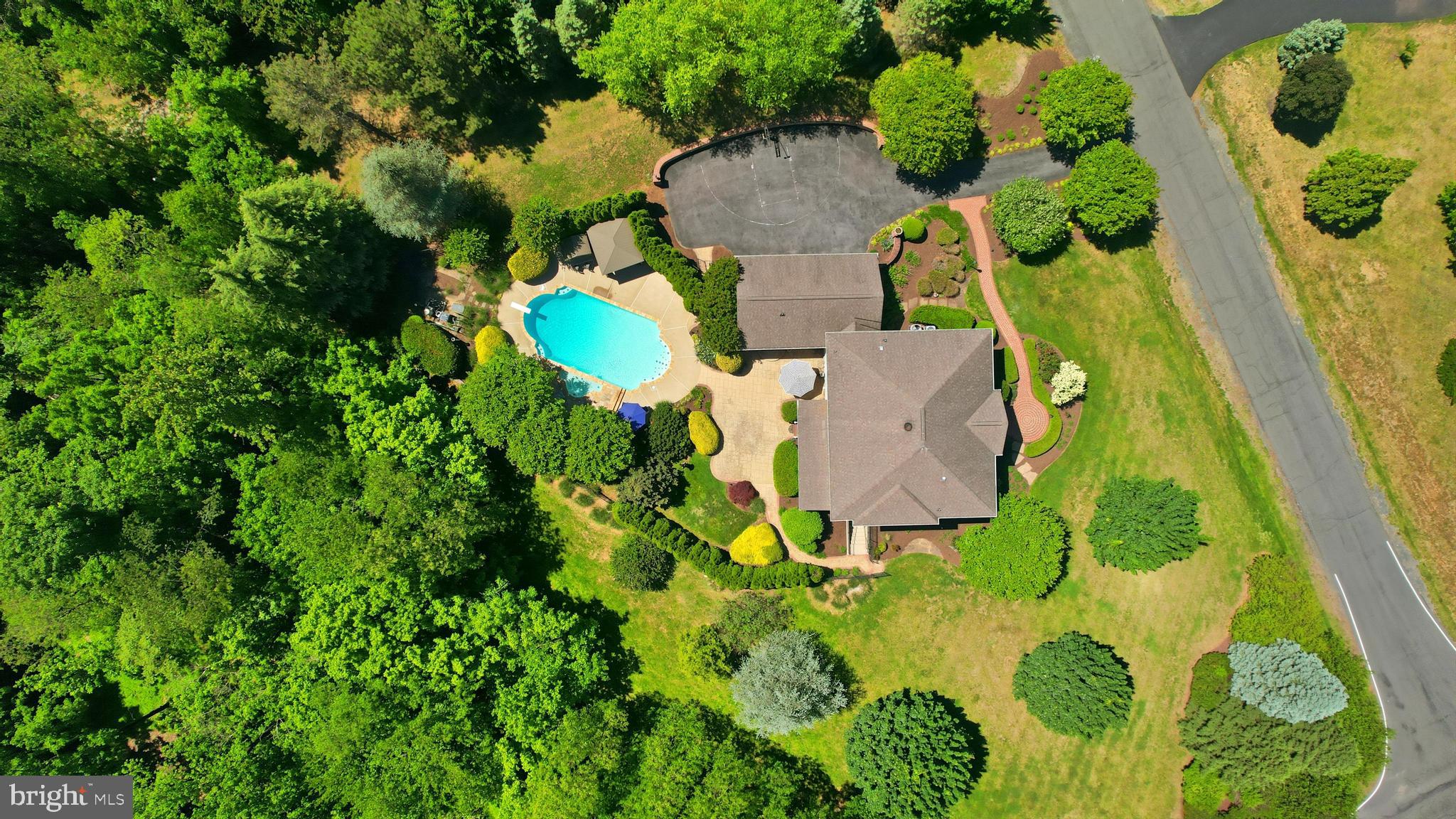 STONELEIGH - Residential
