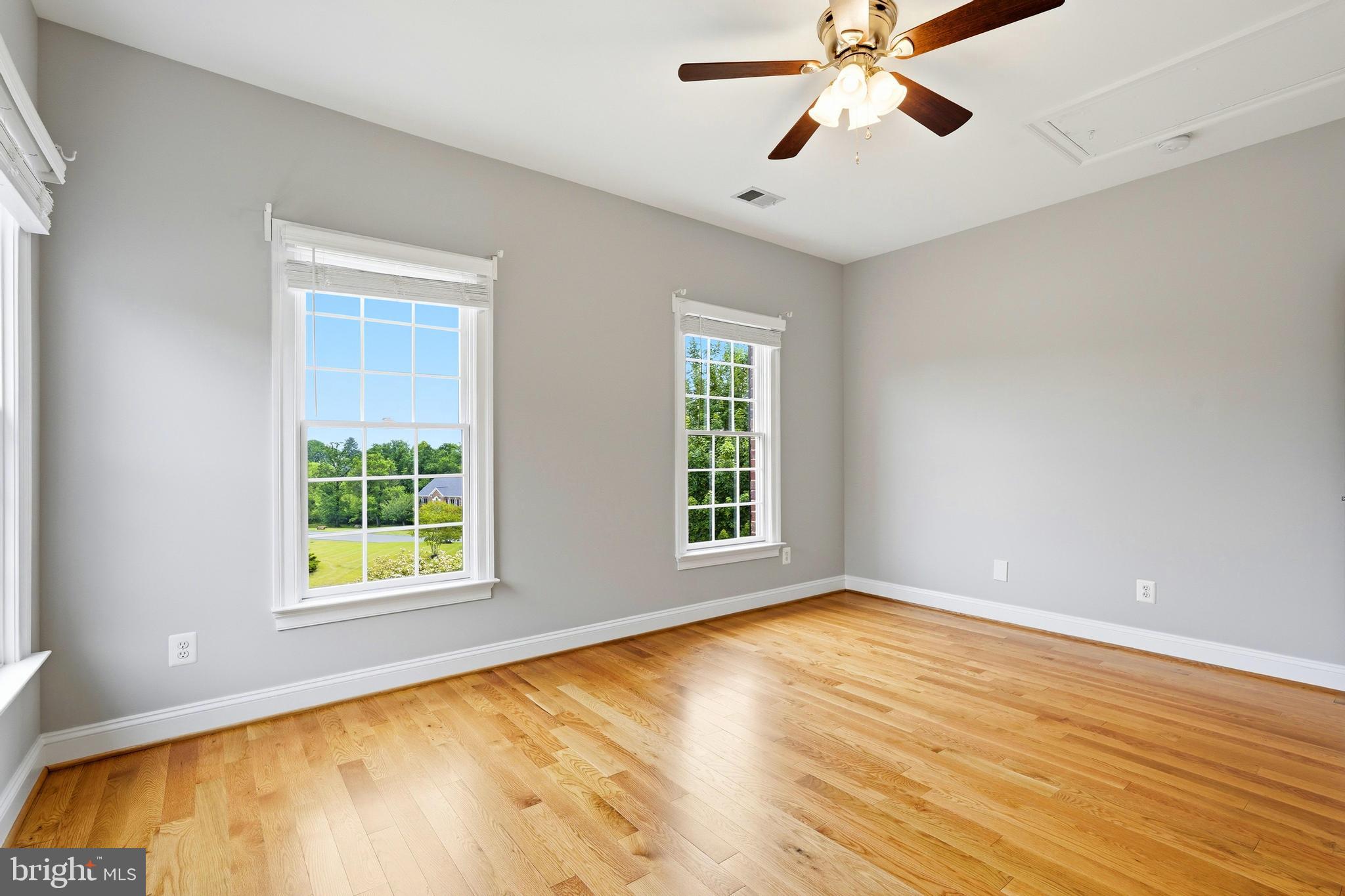 STONELEIGH - Residential