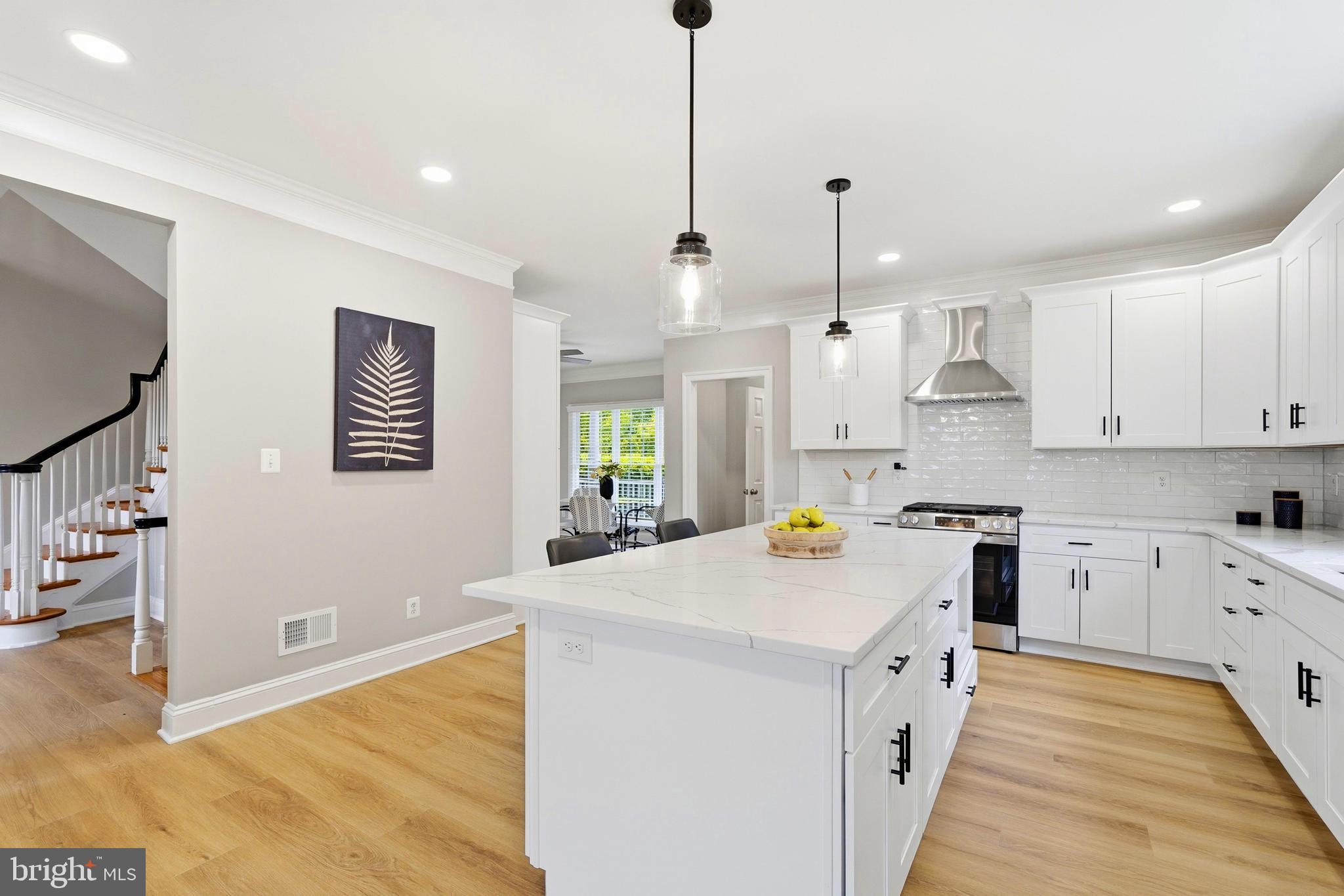 STONELEIGH - Residential