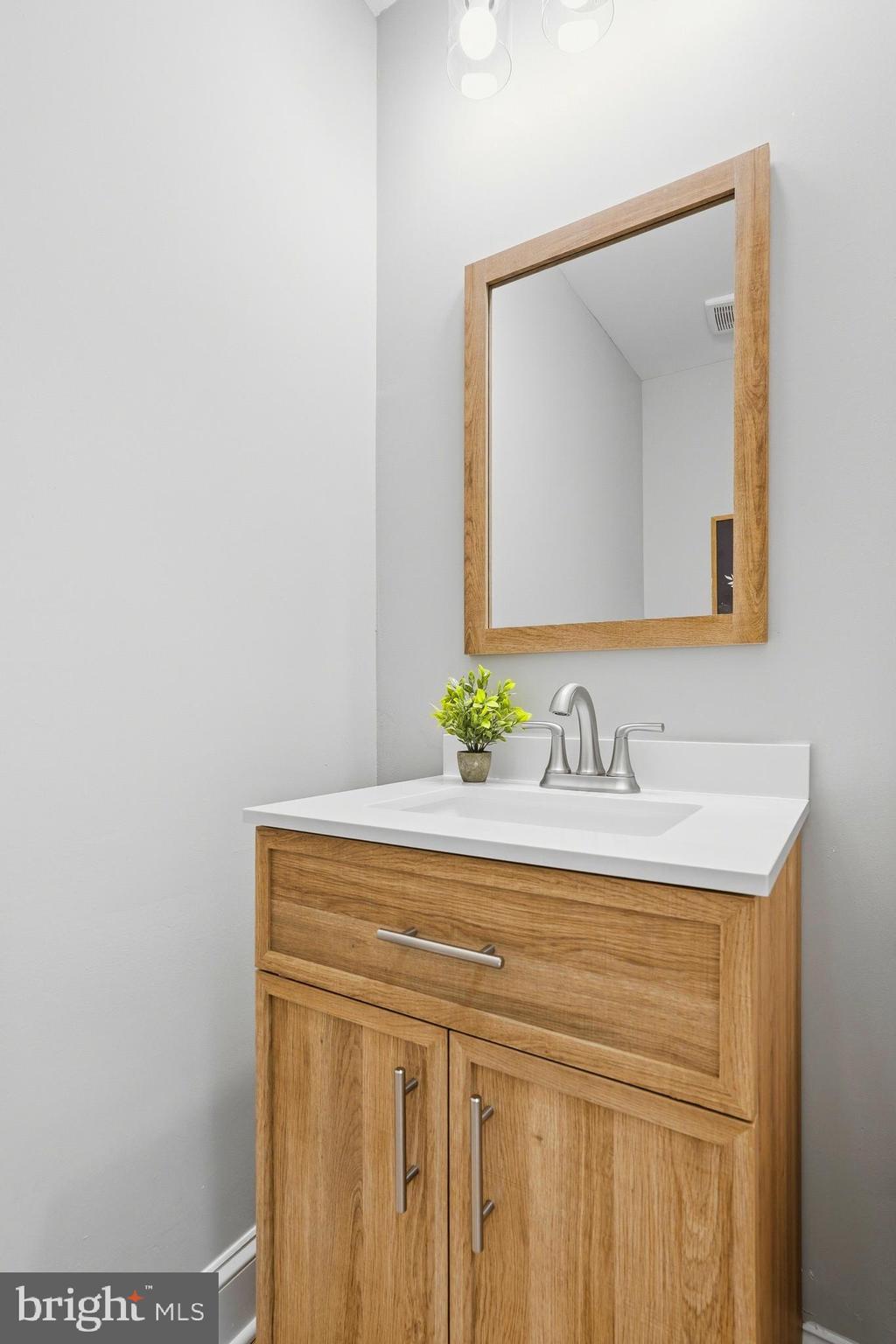STONELEIGH - Residential
