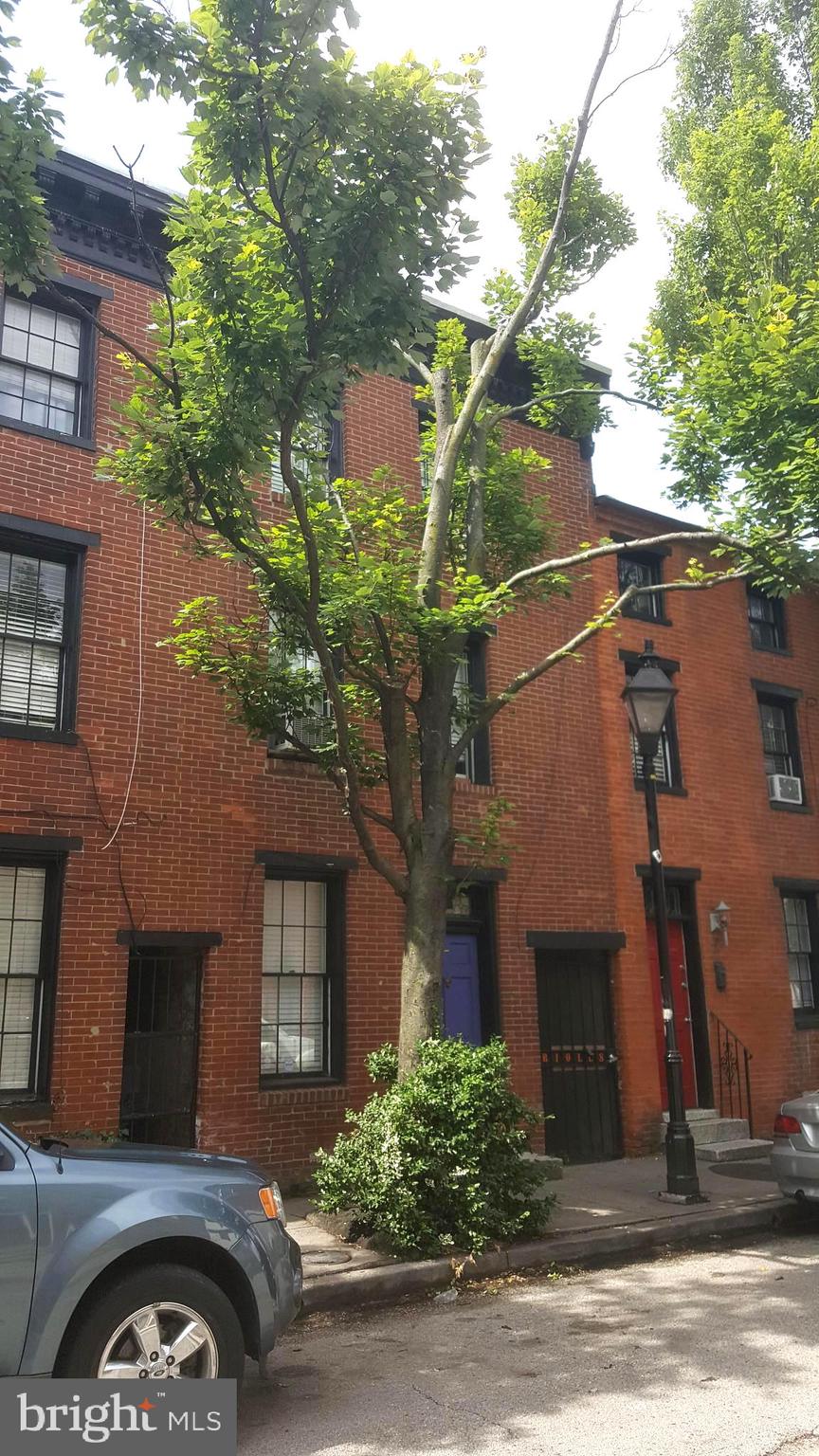 FELLS POINT HISTORIC DISTRICT - Residential Lease