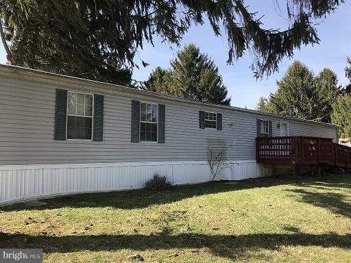 3 BR, 2 BA Mobile Home in Popular Hillandale Park. Being sold AS IS. Full Ramp Deck is recently new.  Buyer will need park approval.