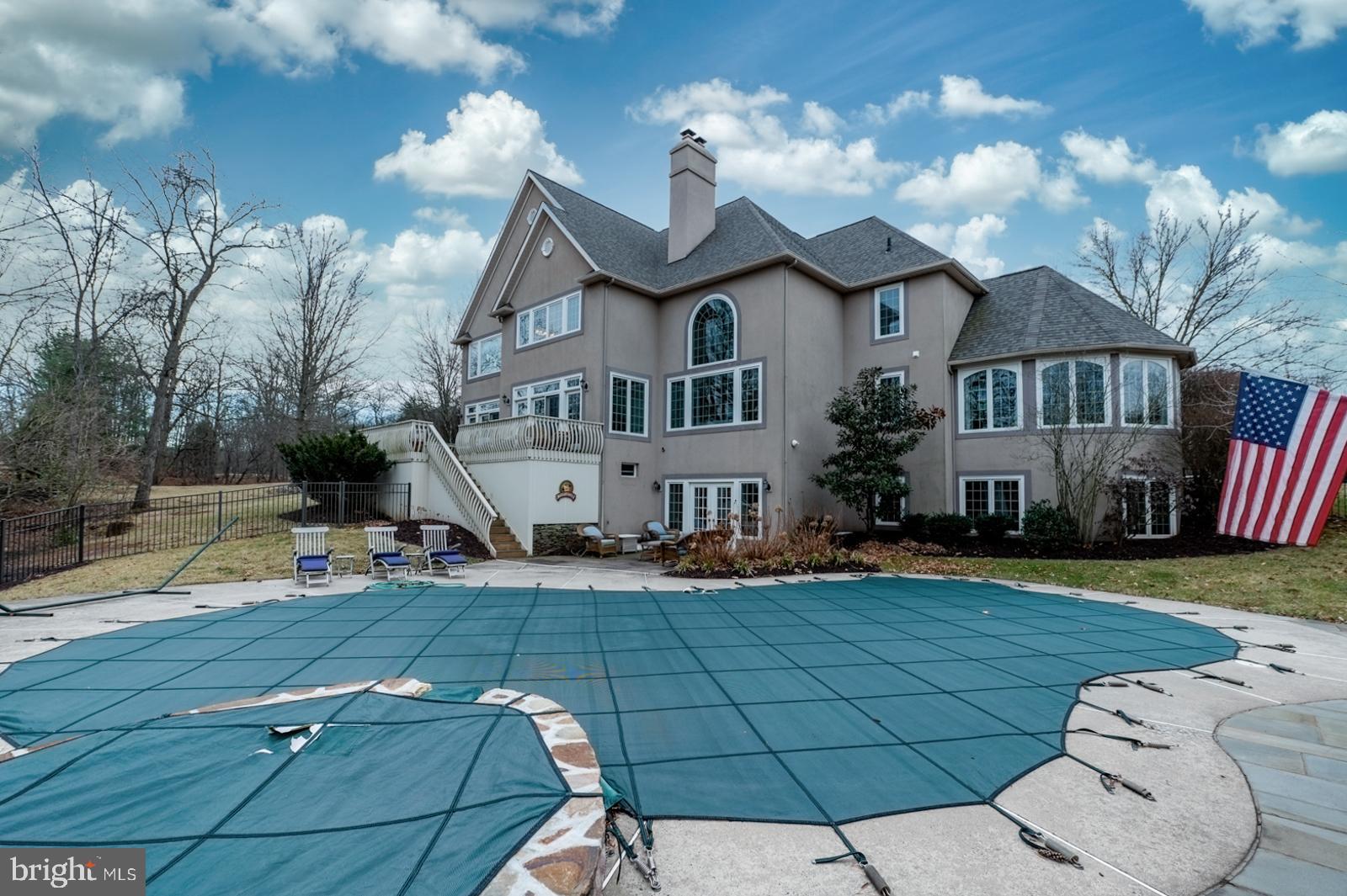 FAWN CREEK - Residential