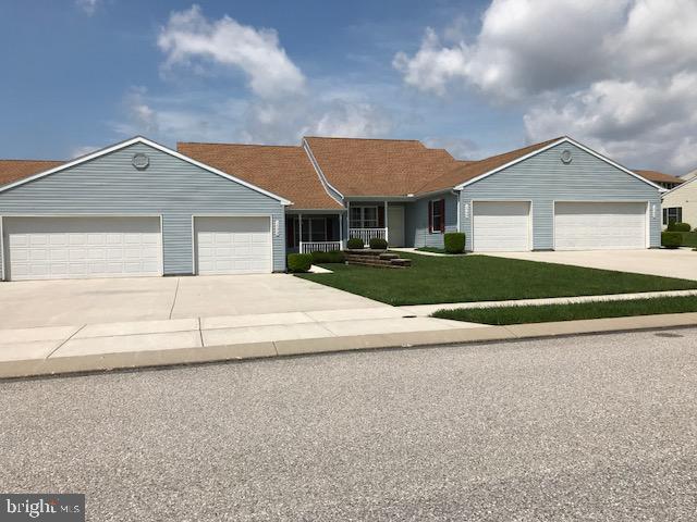ROTH'S FARM VILLAGE - Residential
