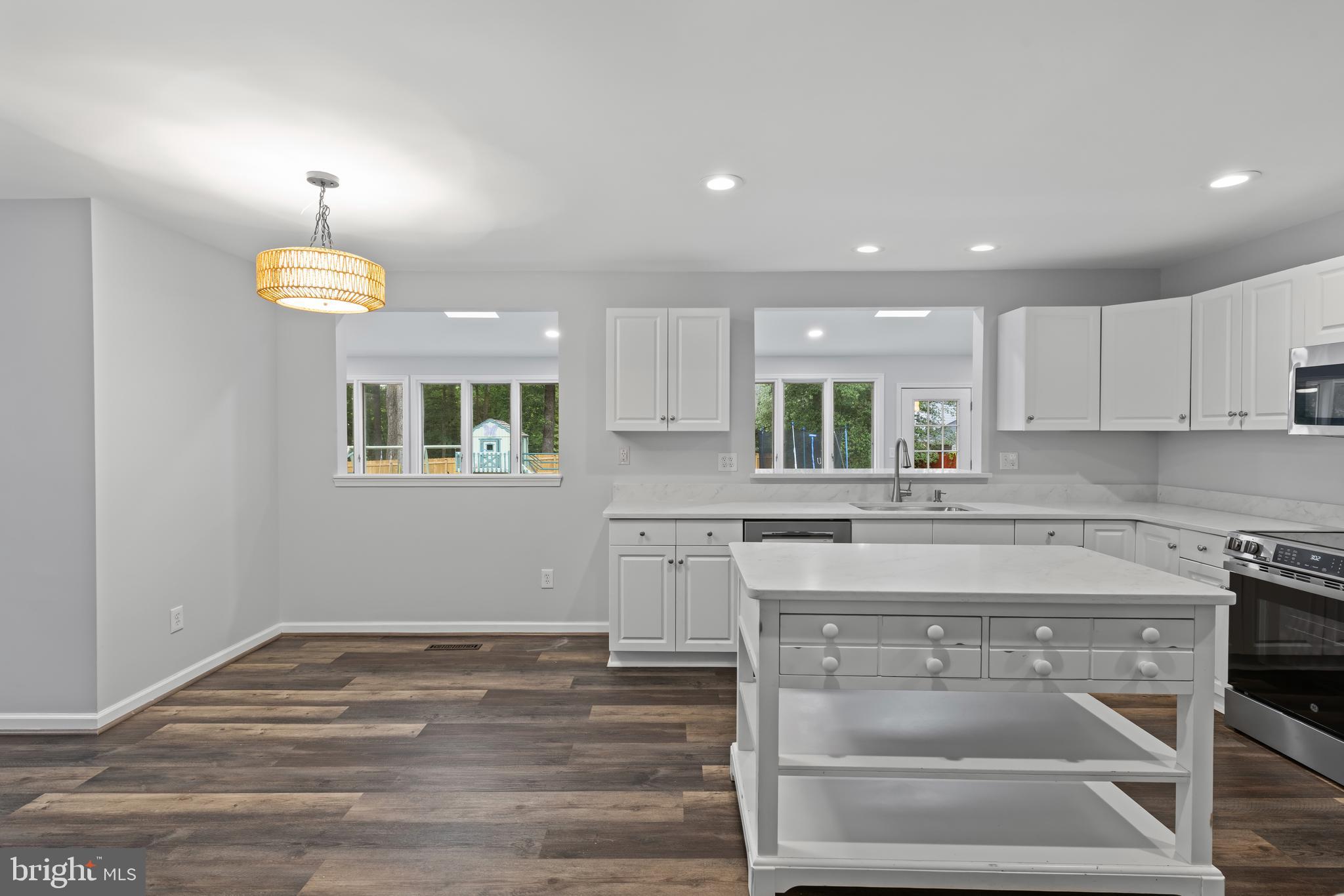 CHATHAM HILLS - Residential